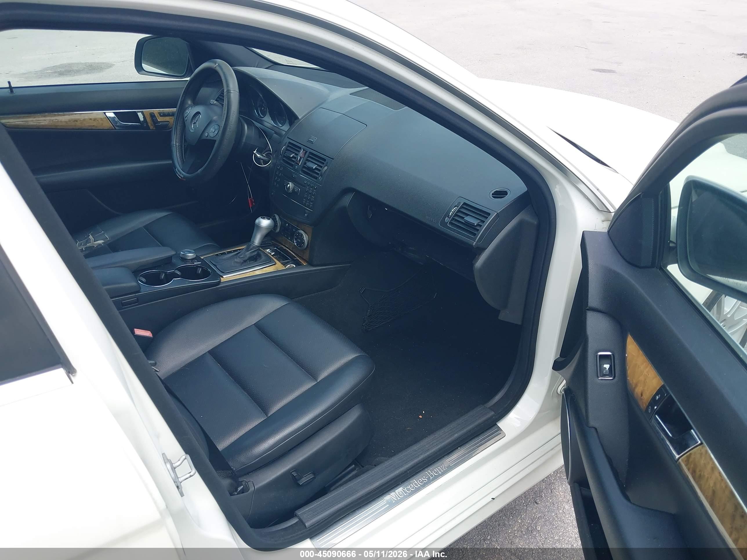 MERCEDES-BENZ C image 5