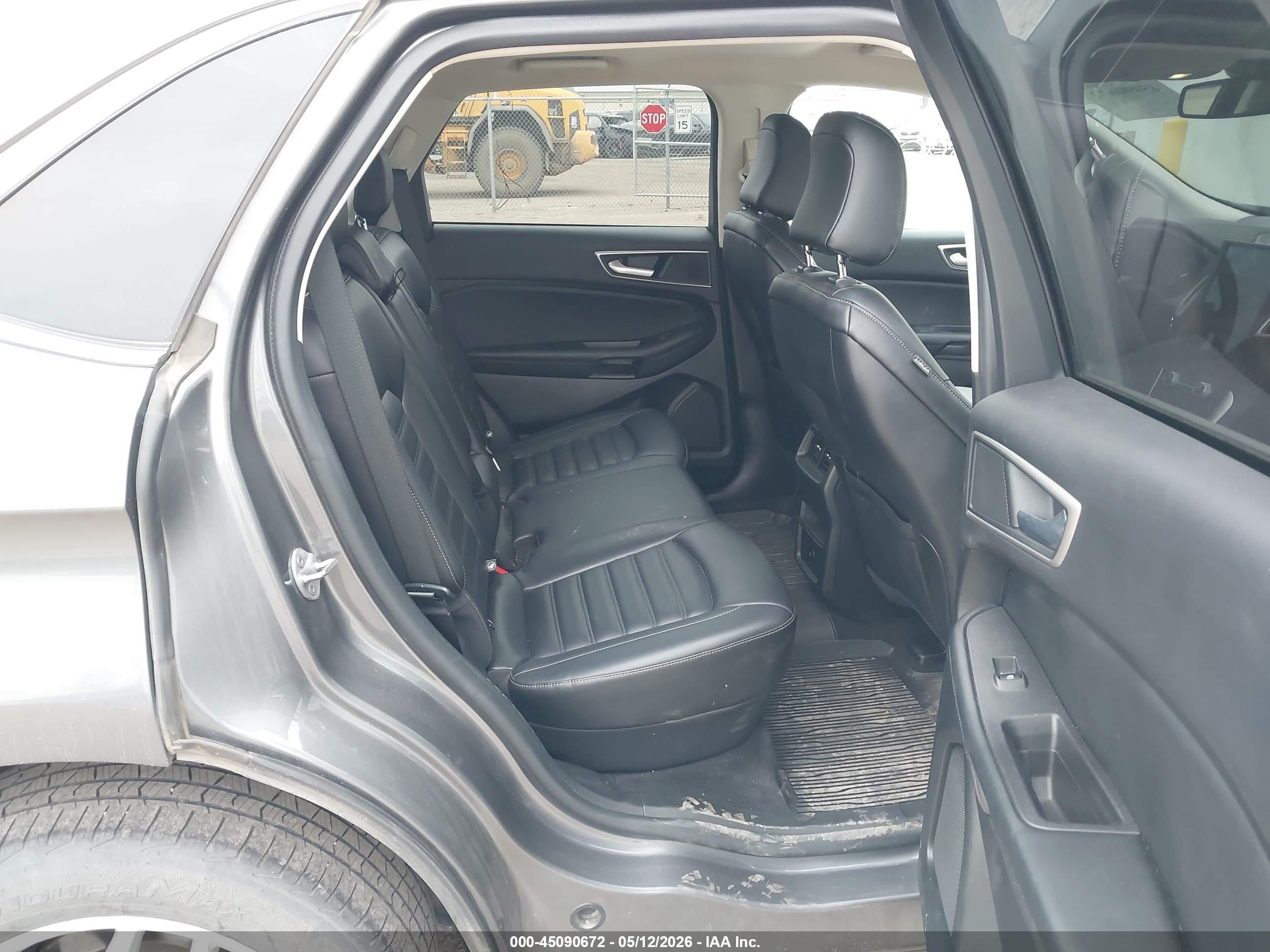 FORD EDGE image 8