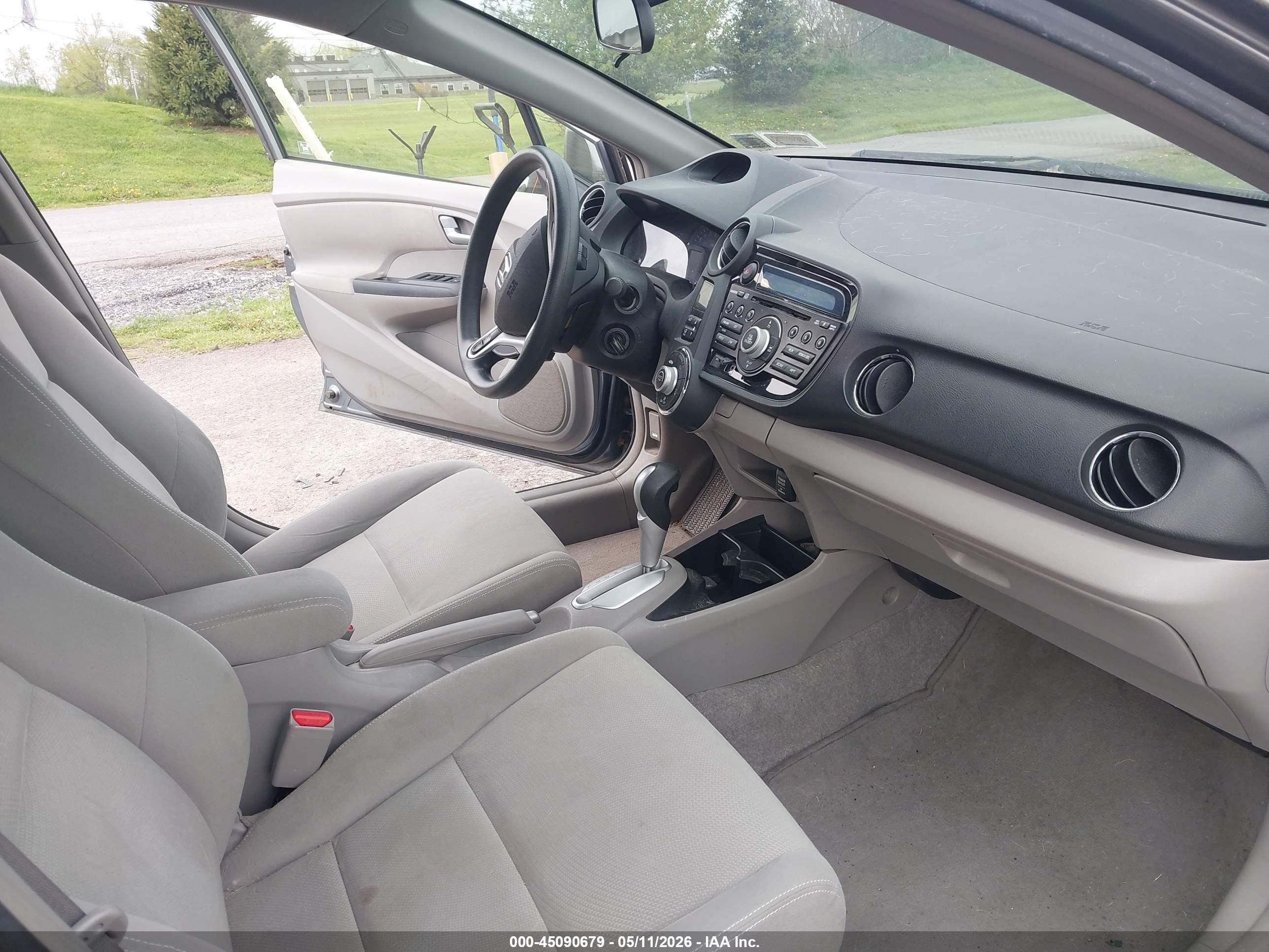 HONDA INSIGHT image 5