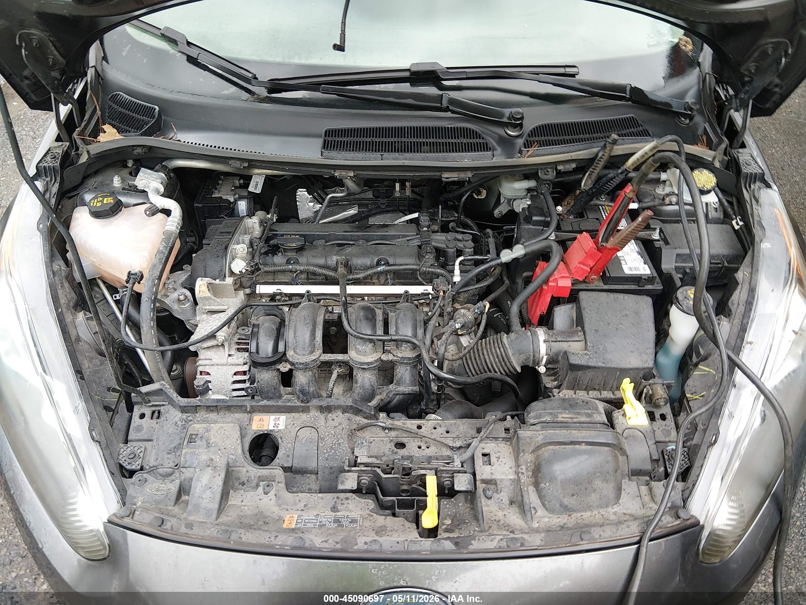 FORD FIESTA image 10