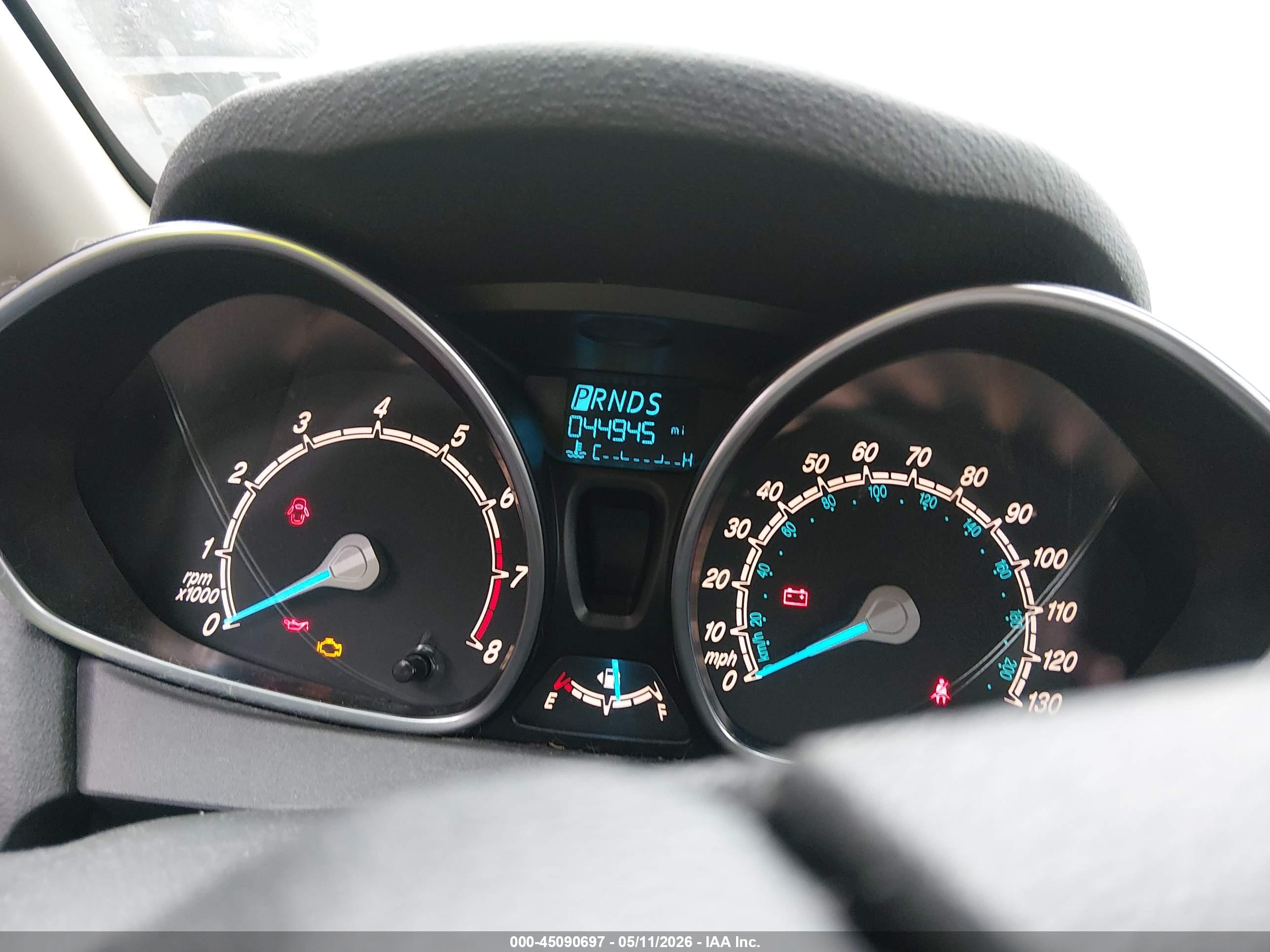 FORD FIESTA image 7