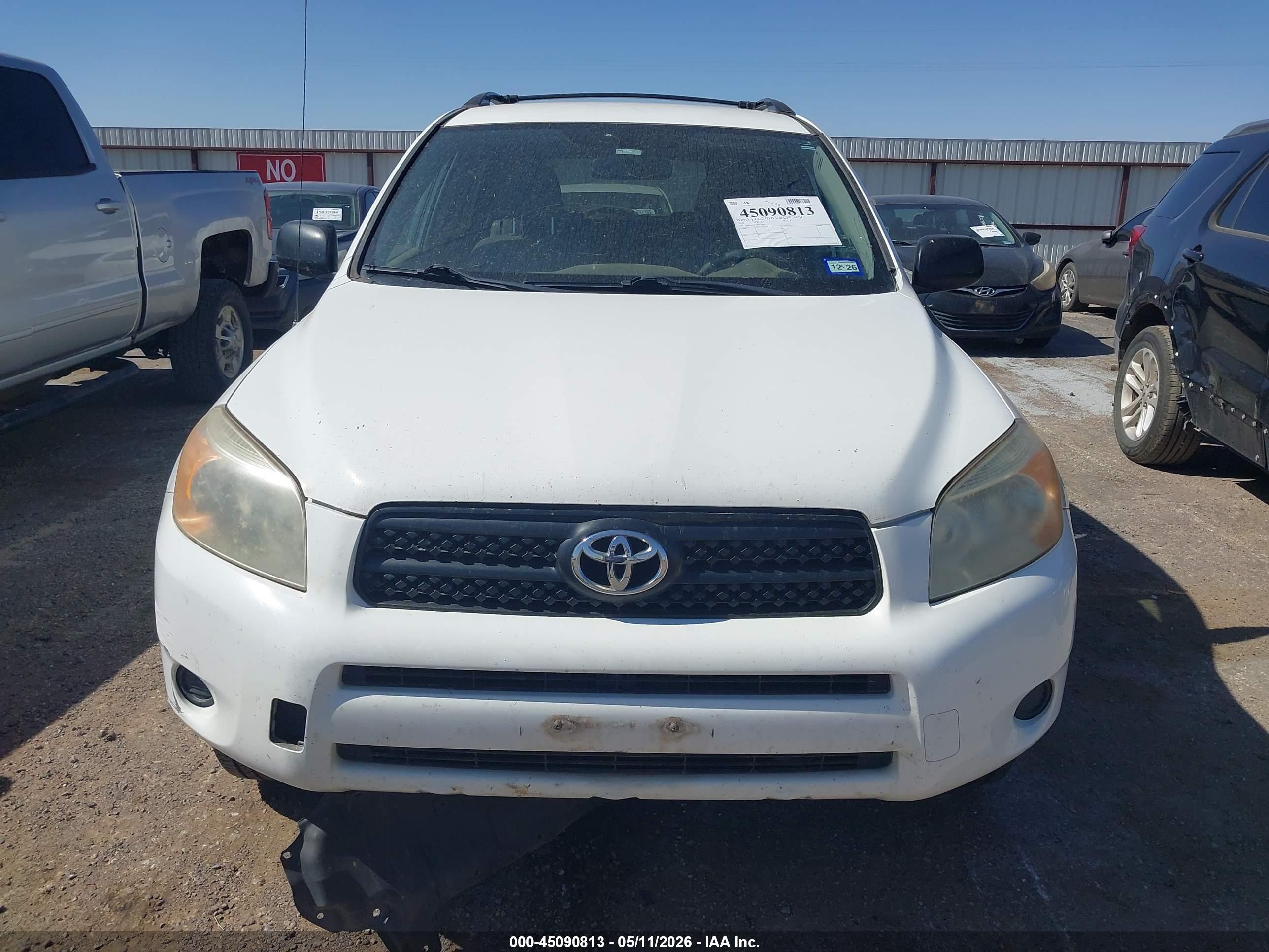 TOYOTA RAV4 image 6