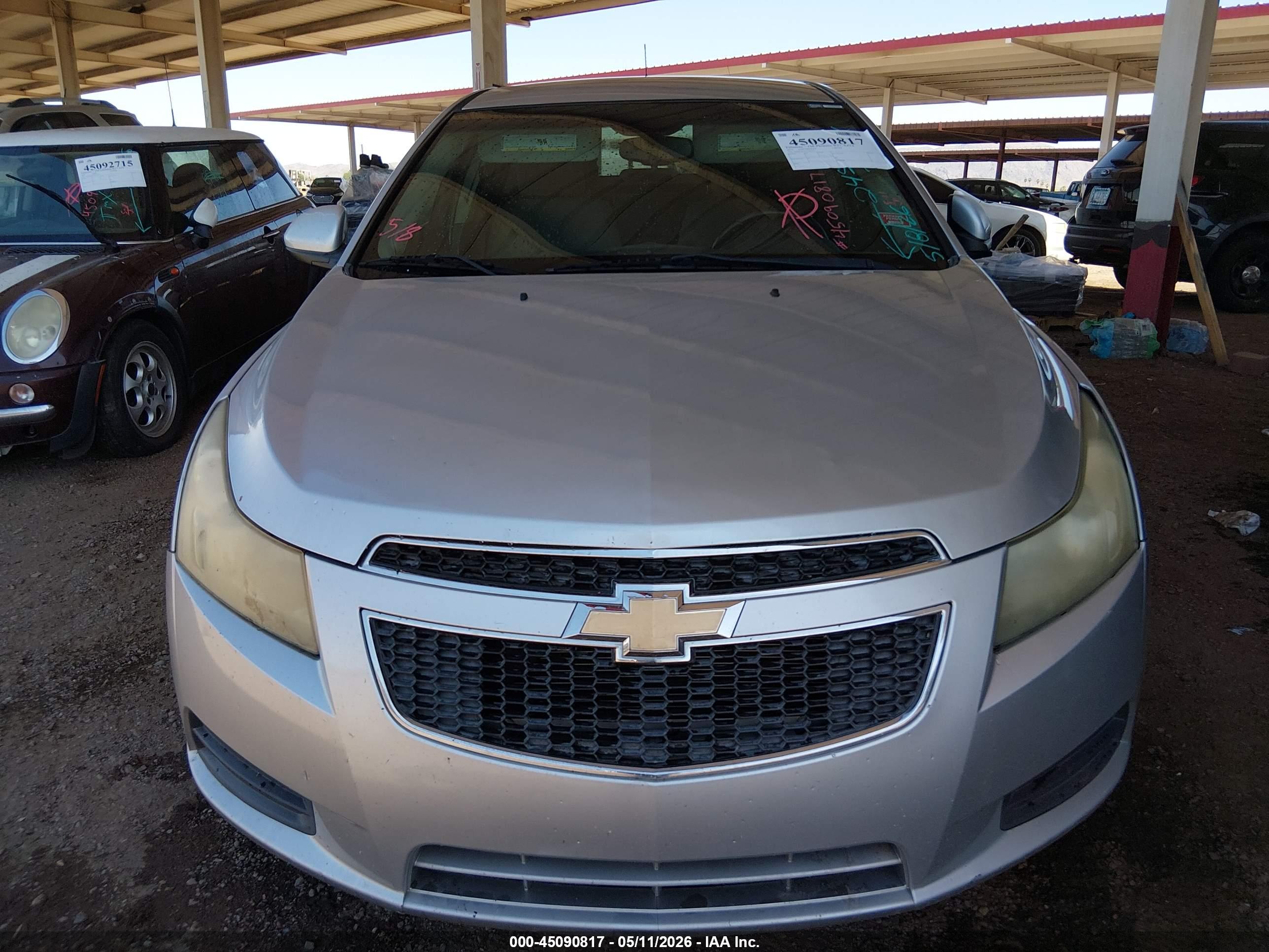 CHEVROLET CRUZE image 6