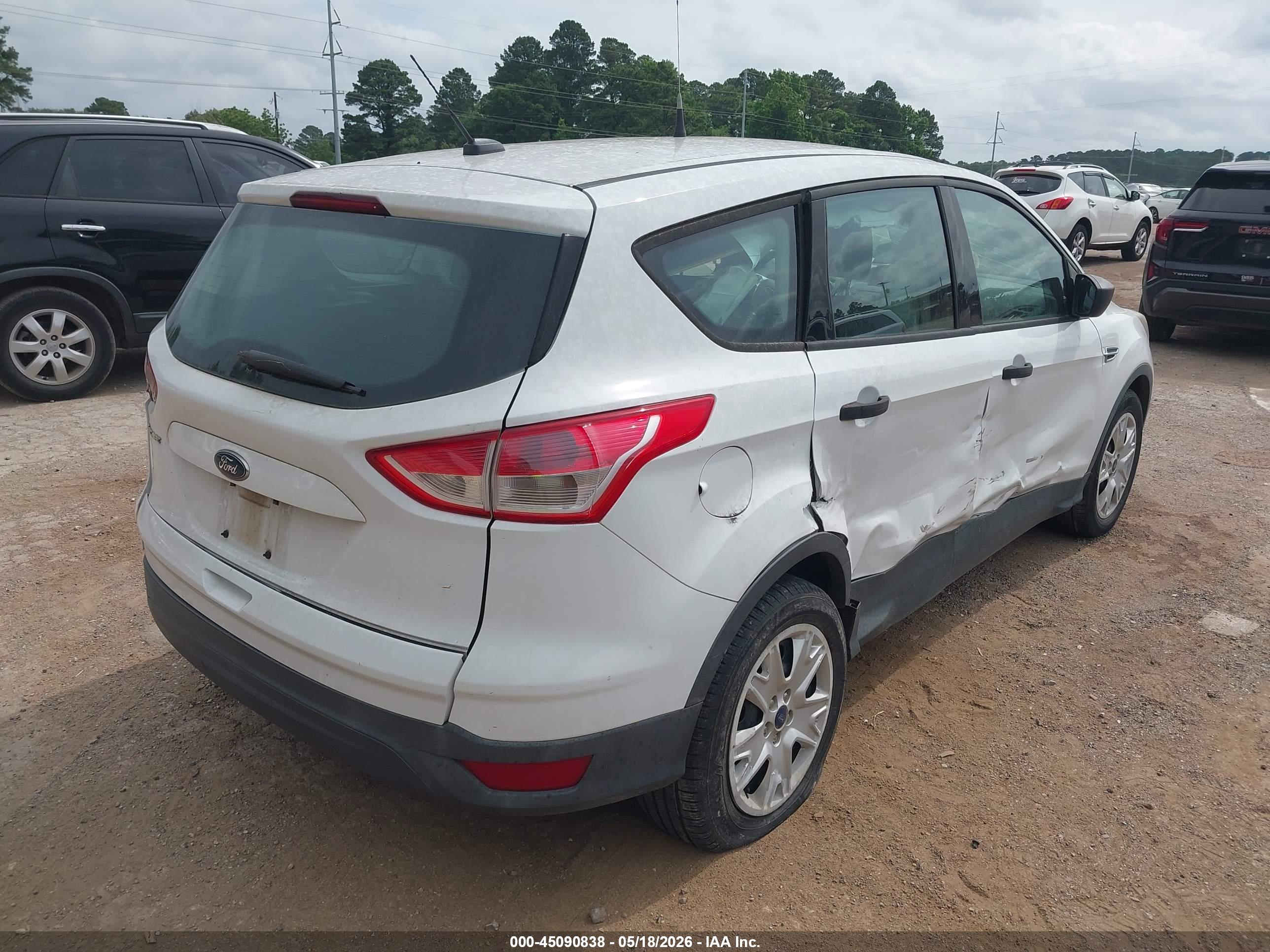 FORD ESCAPE image 4