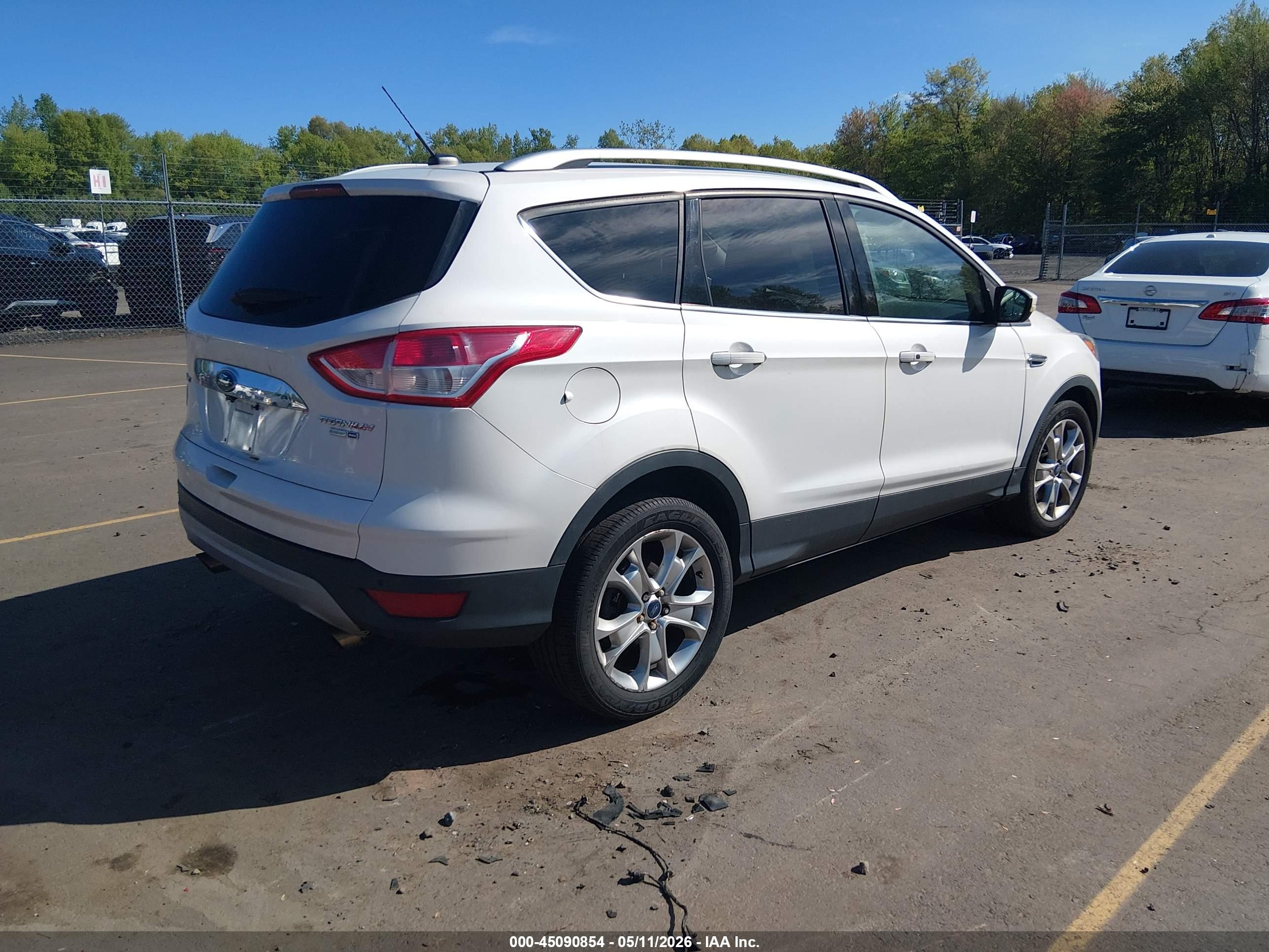 FORD ESCAPE image 4