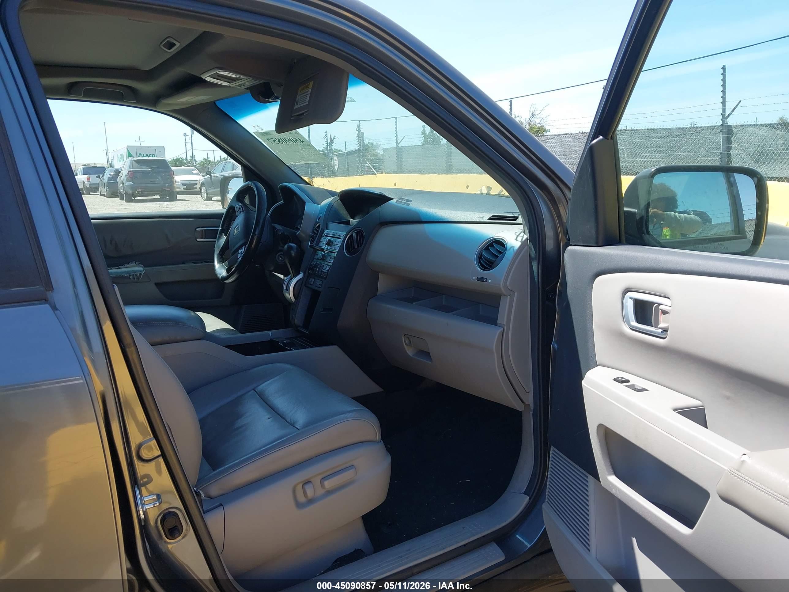 HONDA PILOT image 5
