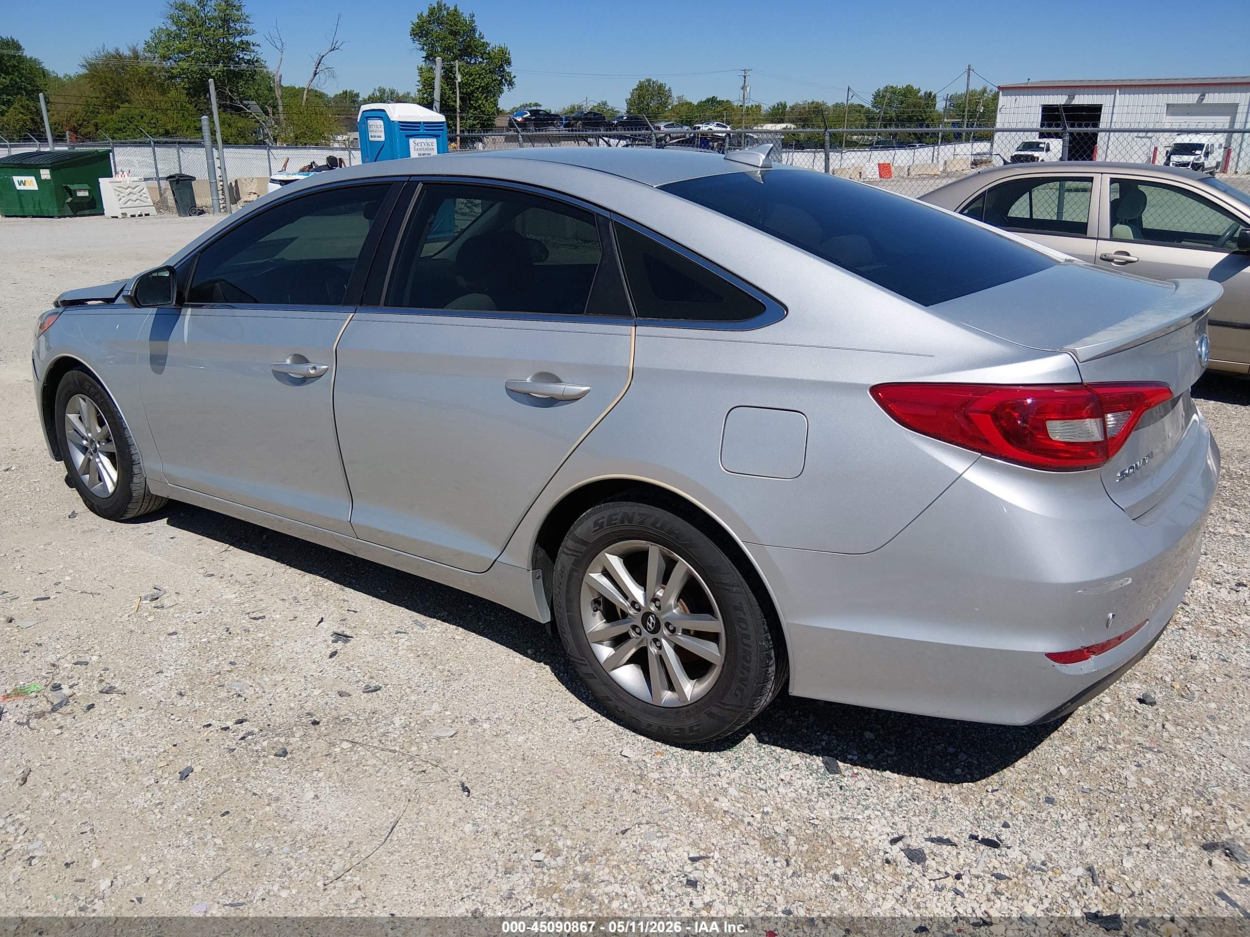 HYUNDAI SONATA image 3