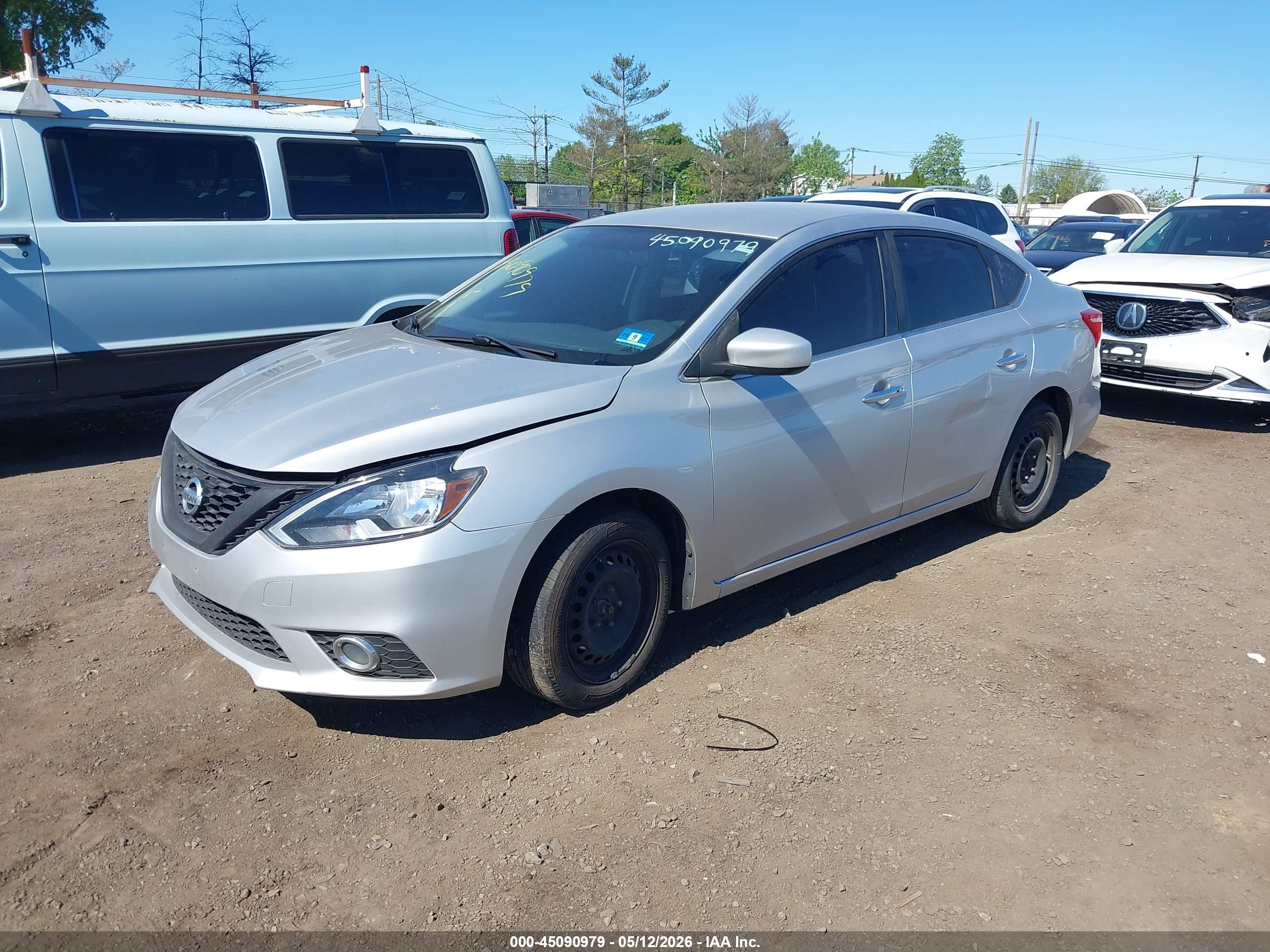 NISSAN SENTRA image 2