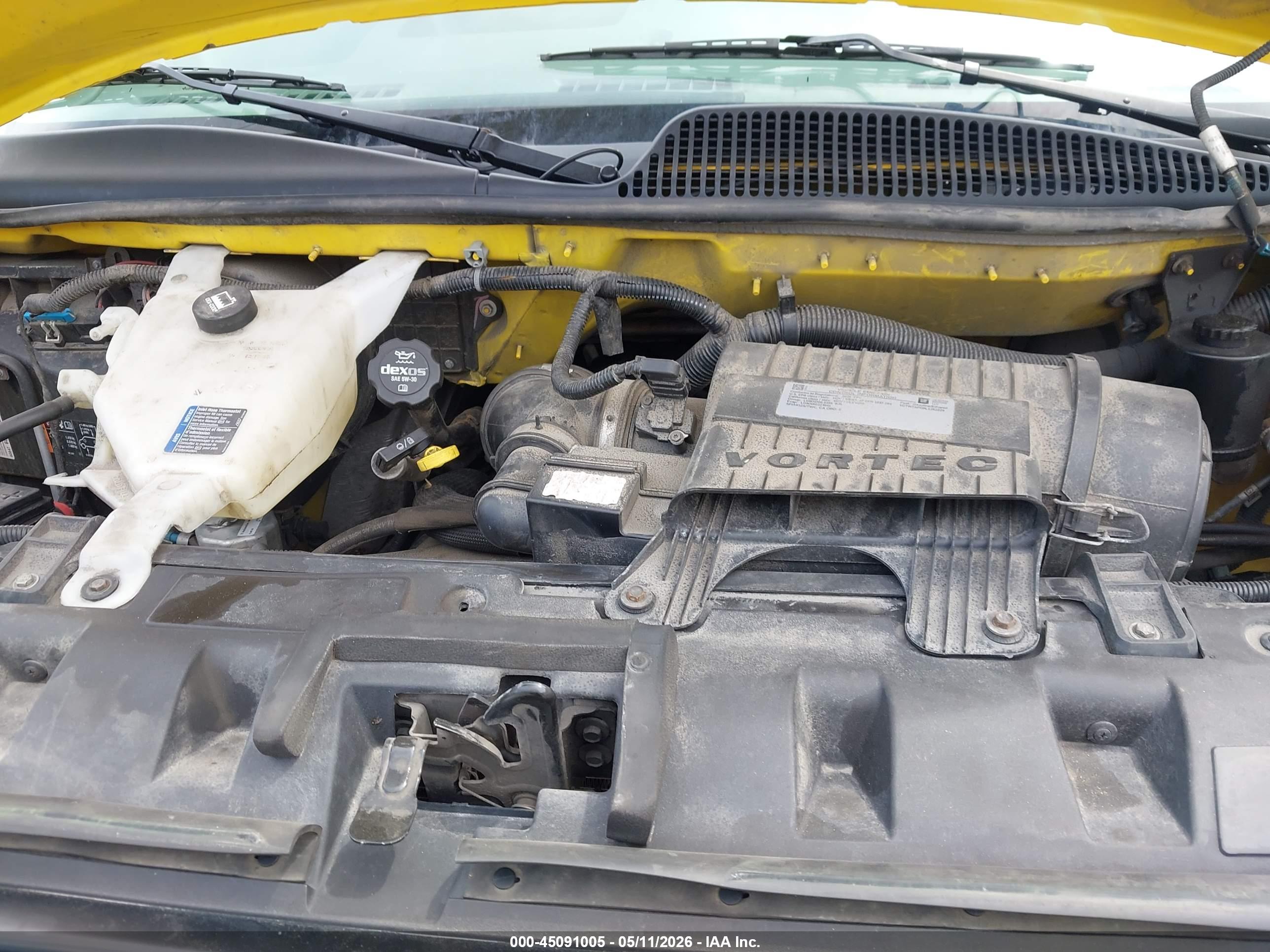 GMC SAVANA image 10