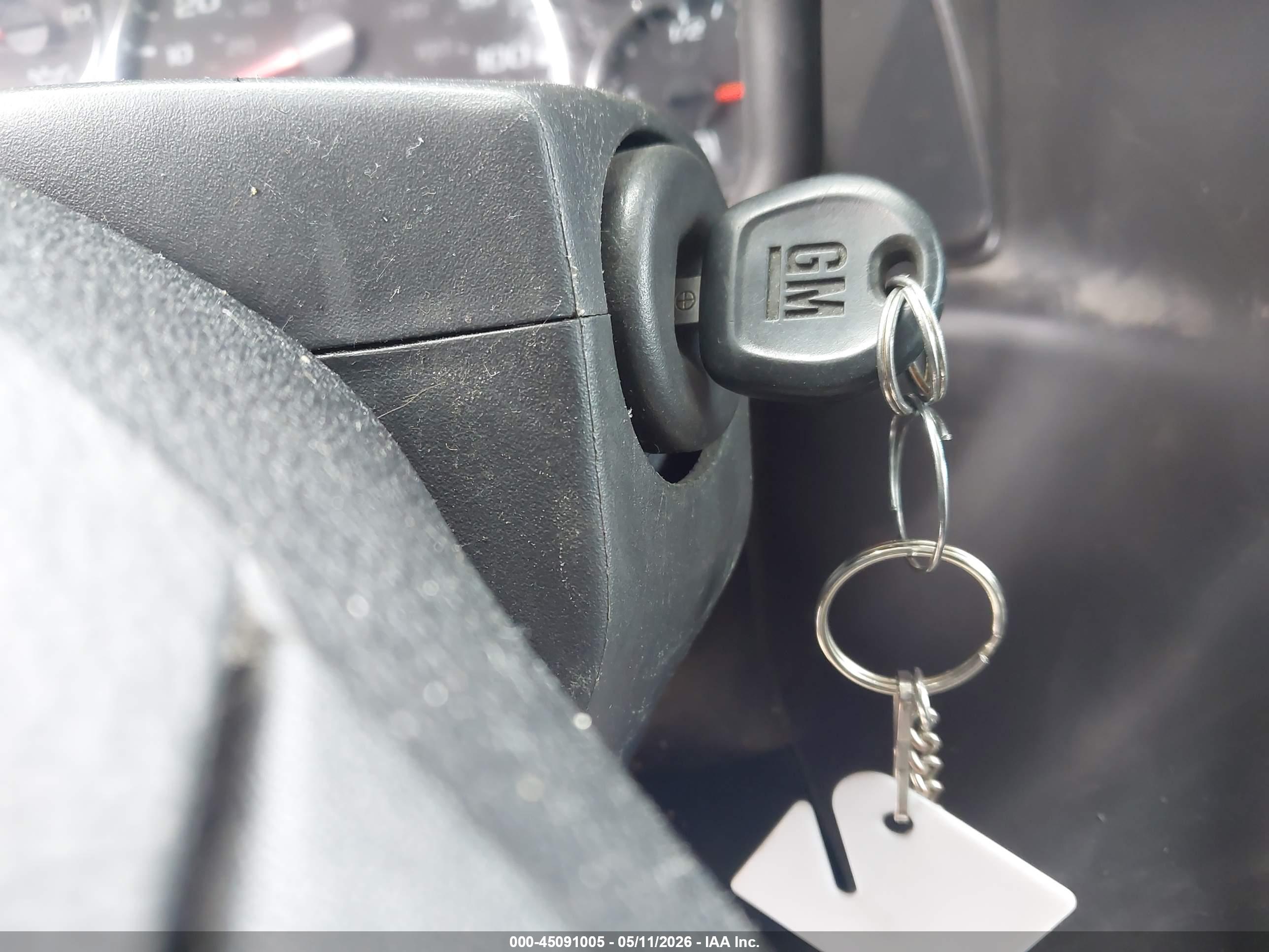 GMC SAVANA image 11