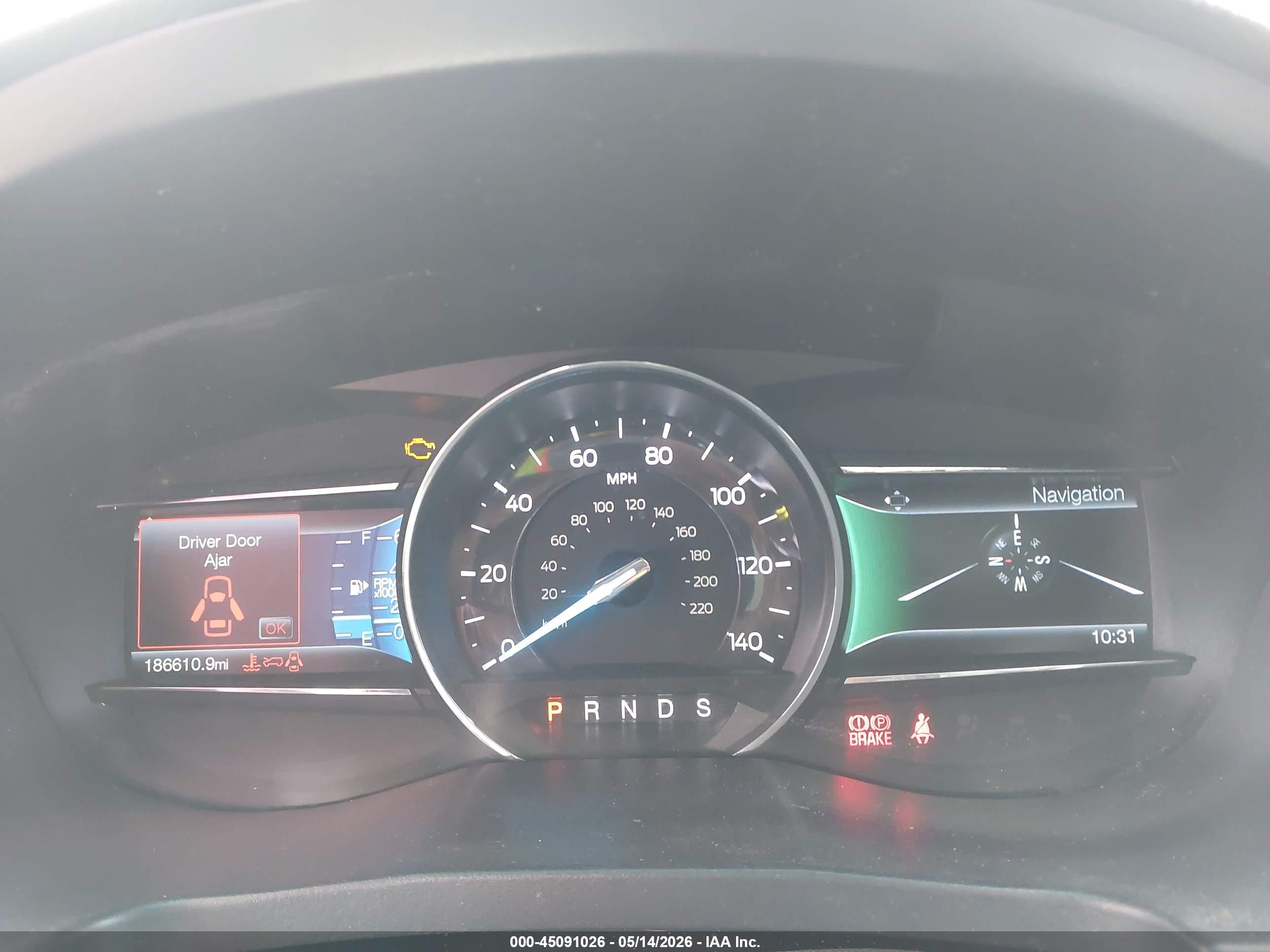 FORD EXPLORER image 7