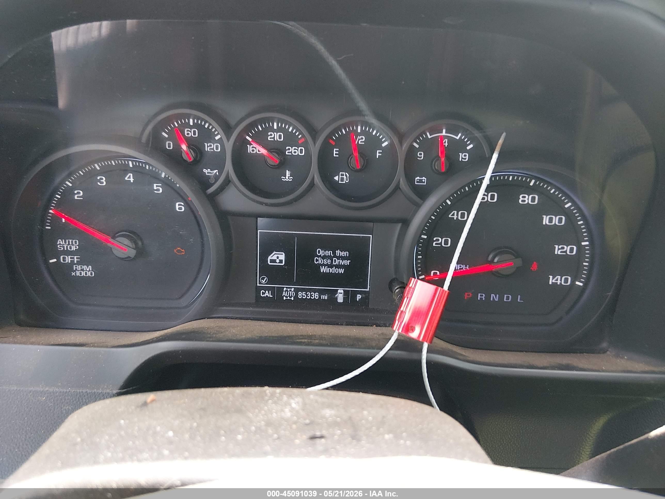 CHEVROLET SILVERADO image 7