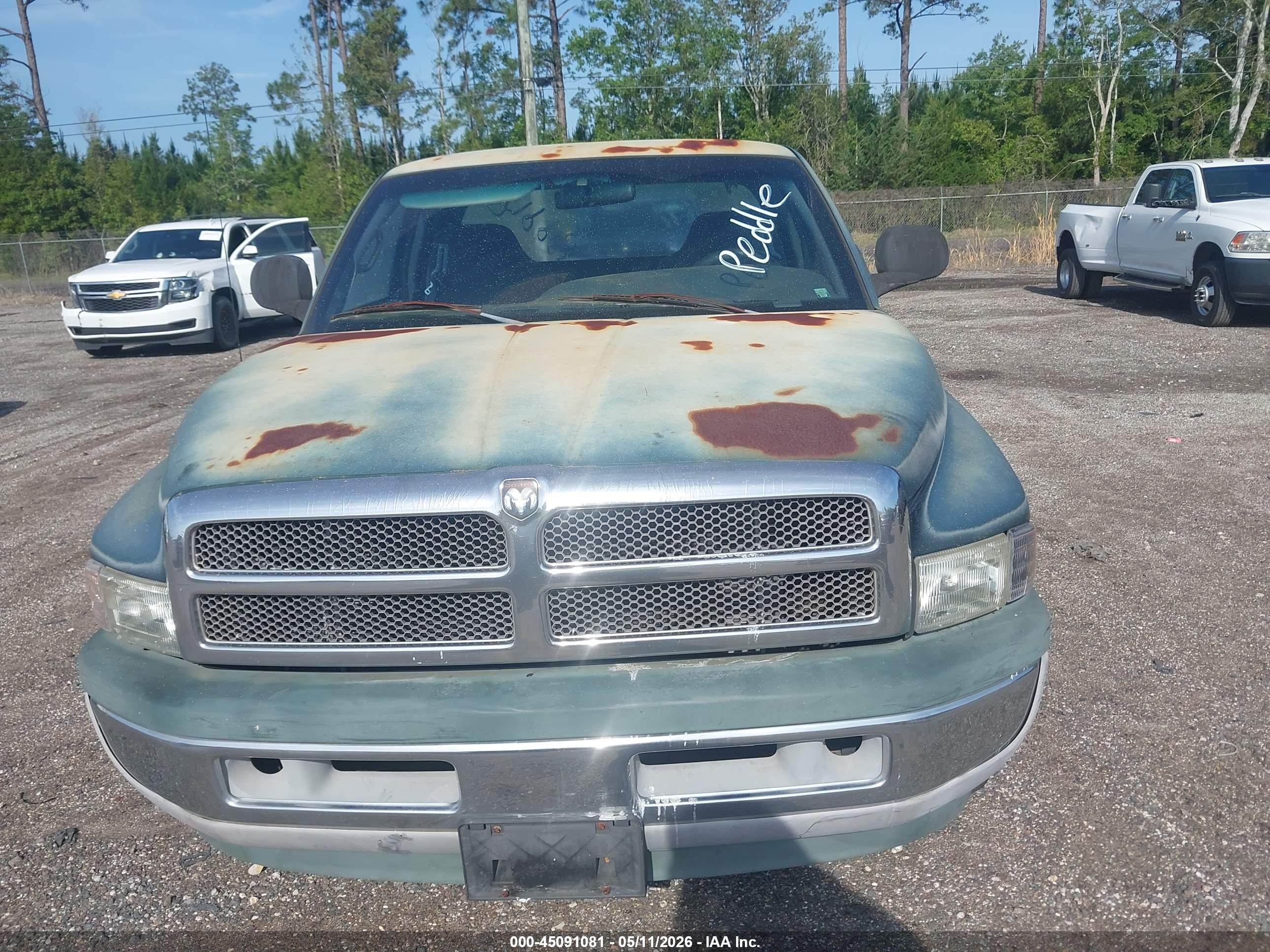 DODGE RAM image 6