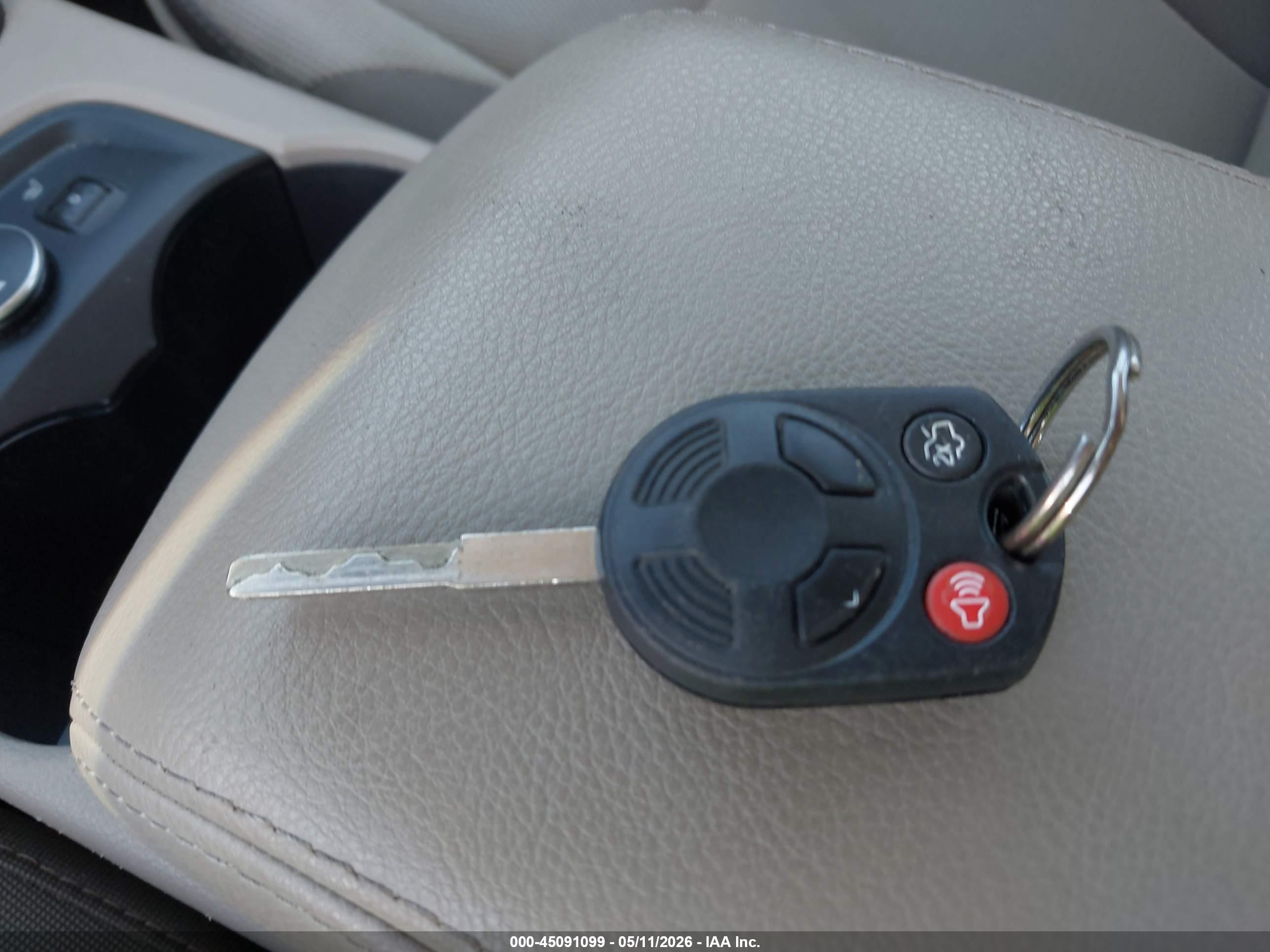FORD FOCUS image 11