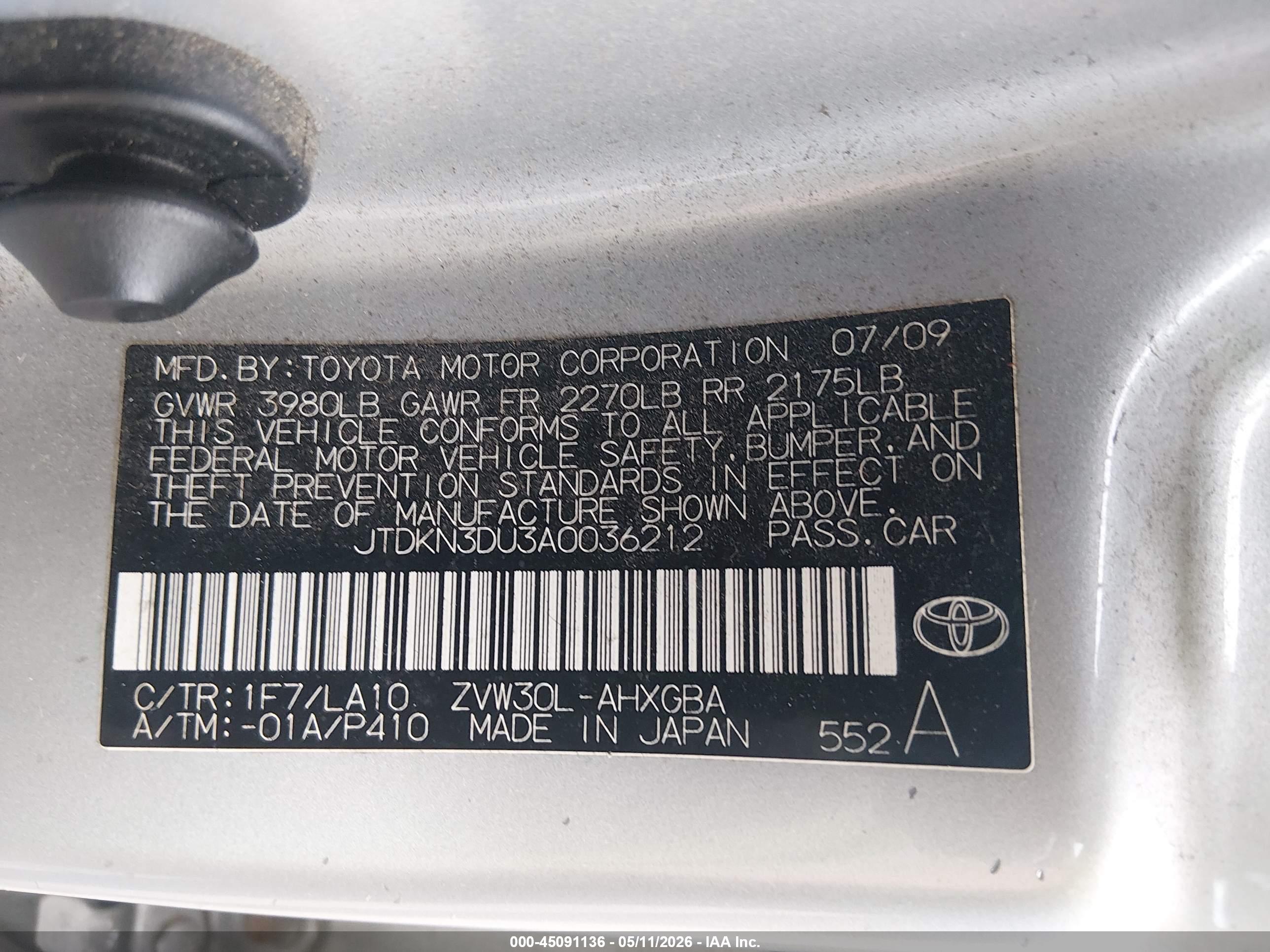 TOYOTA PRIUS image 9