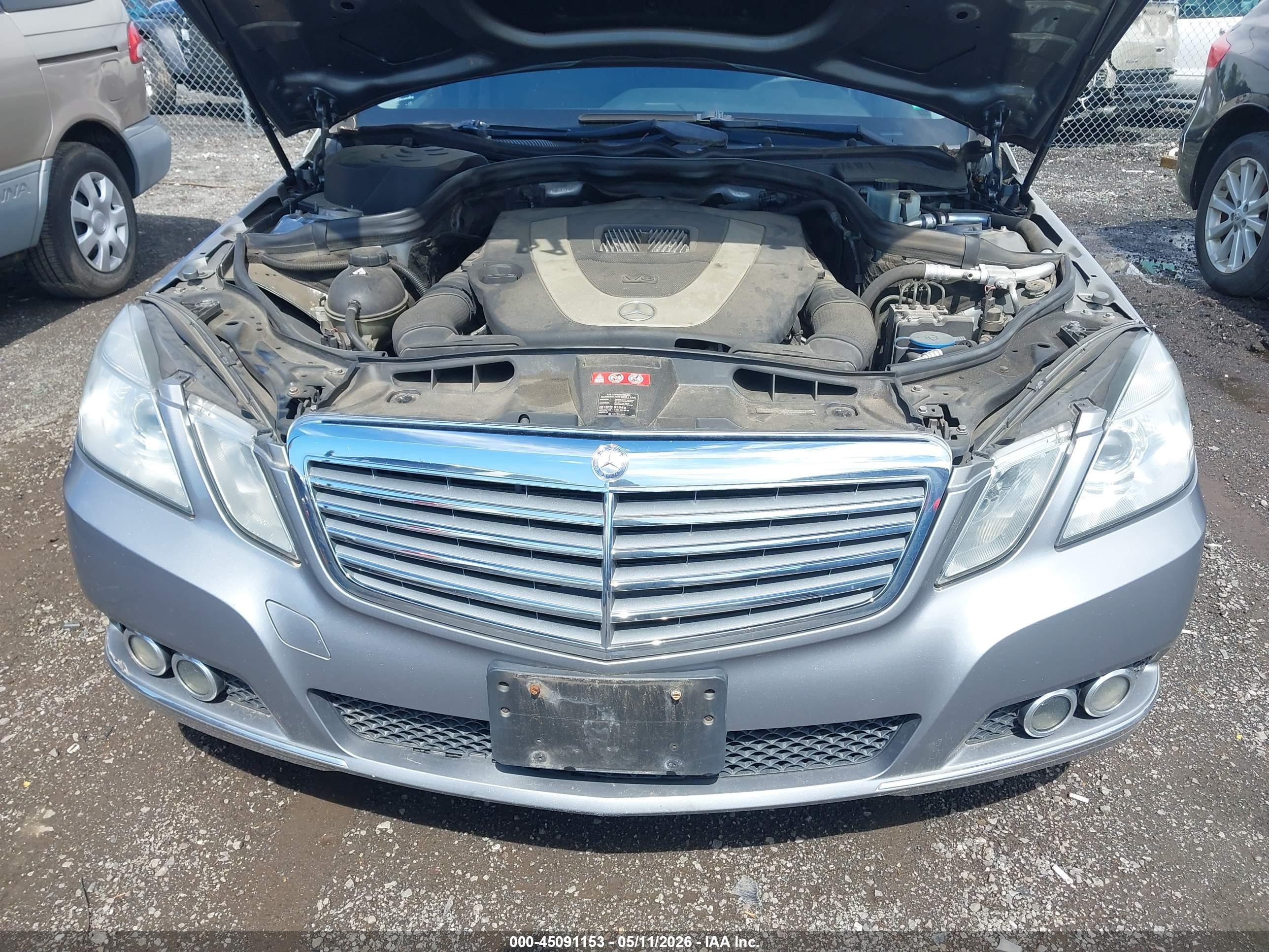 MERCEDES-BENZ E image 6