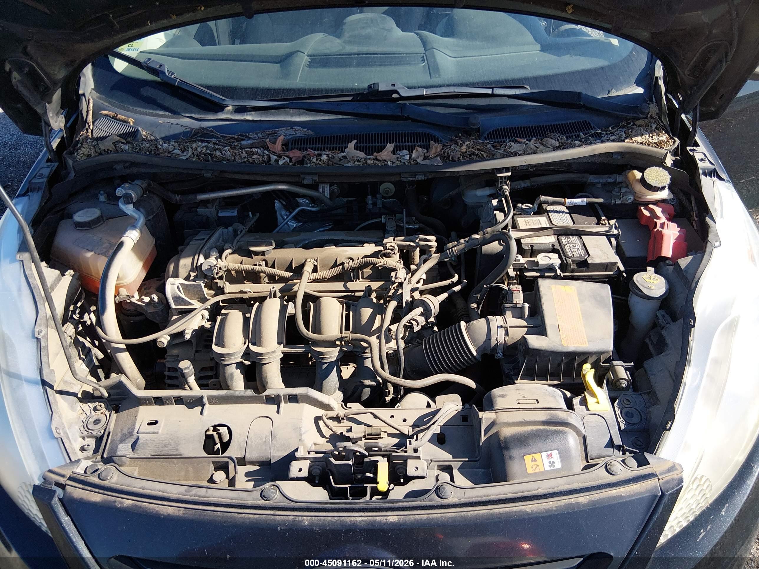 FORD FIESTA image 10