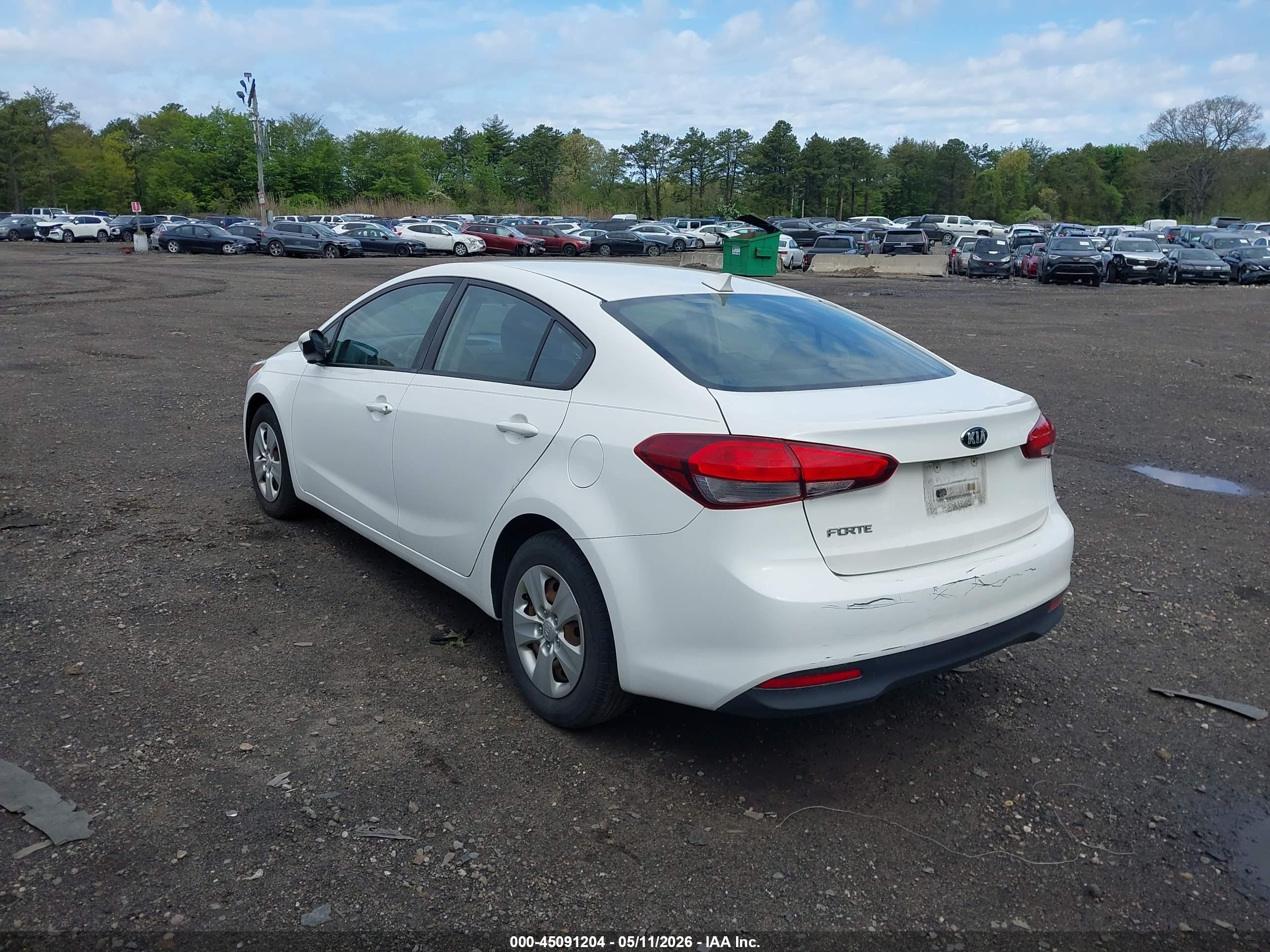 KIA FORTE image 3