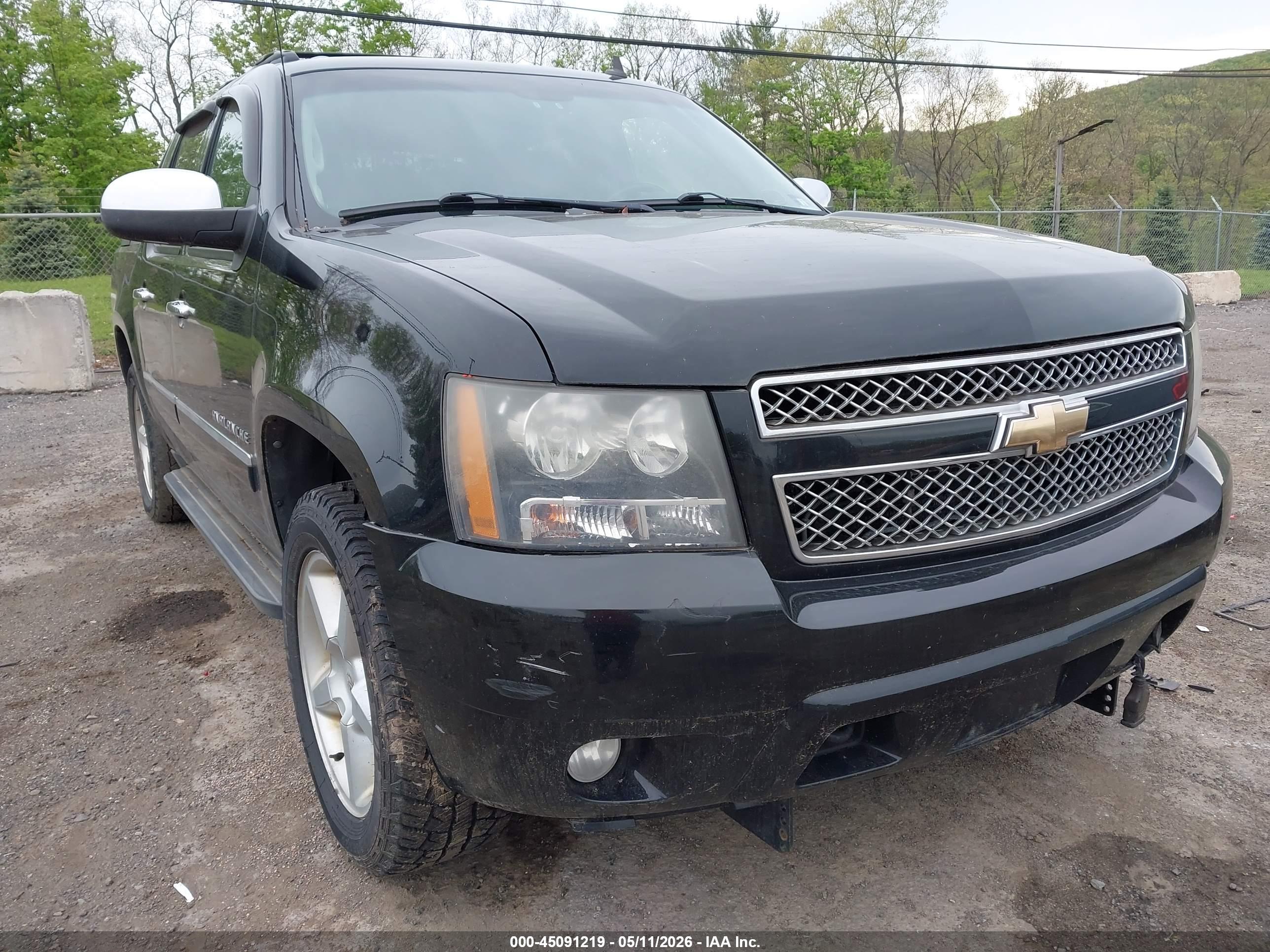 CHEVROLET AVALANCHE image 6