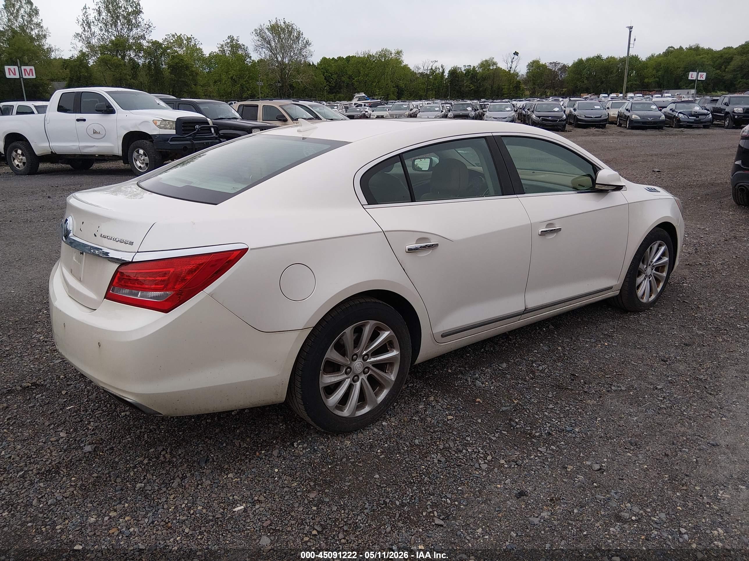 BUICK LACROSSE image 4