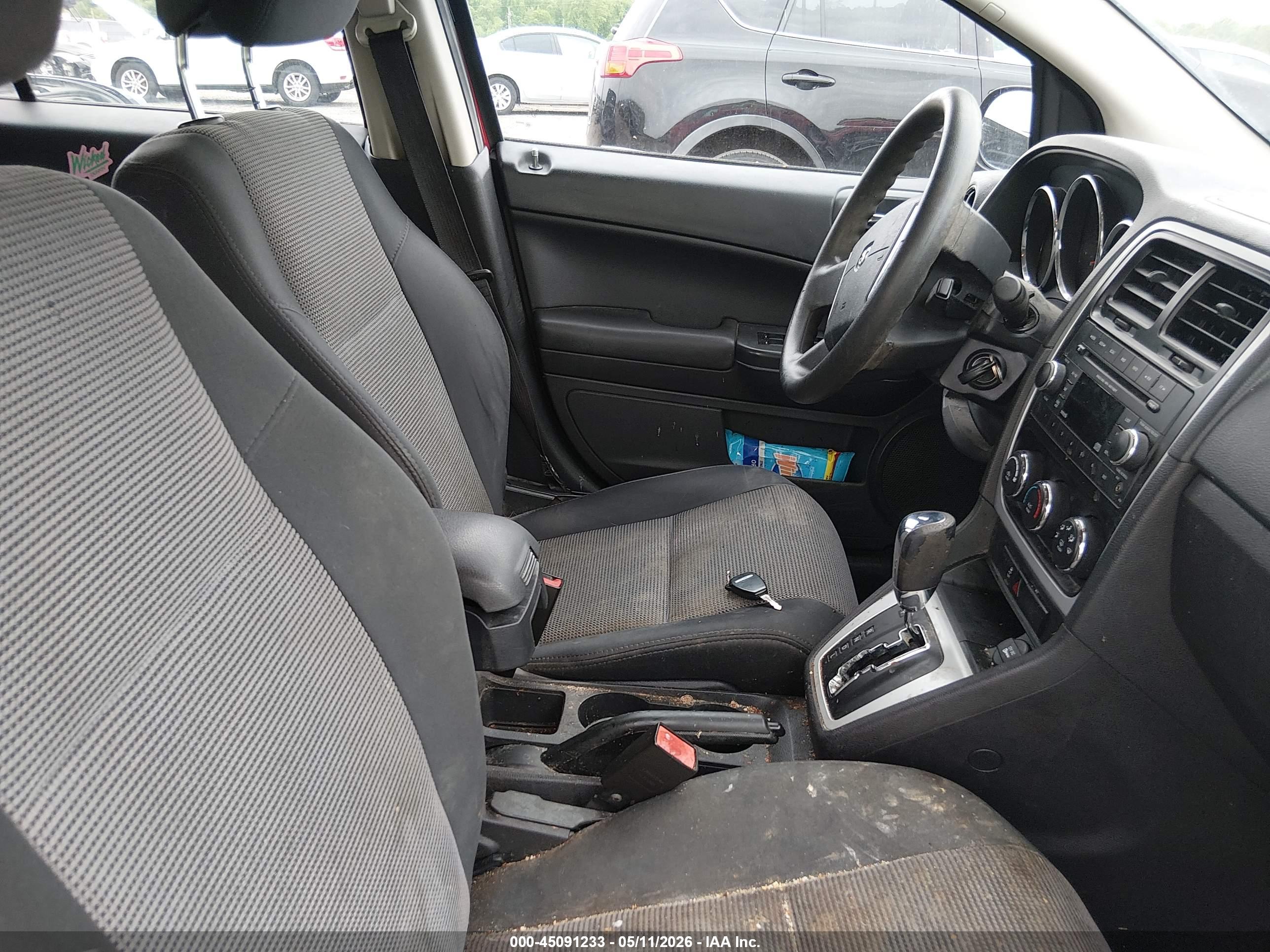DODGE CALIBER image 5