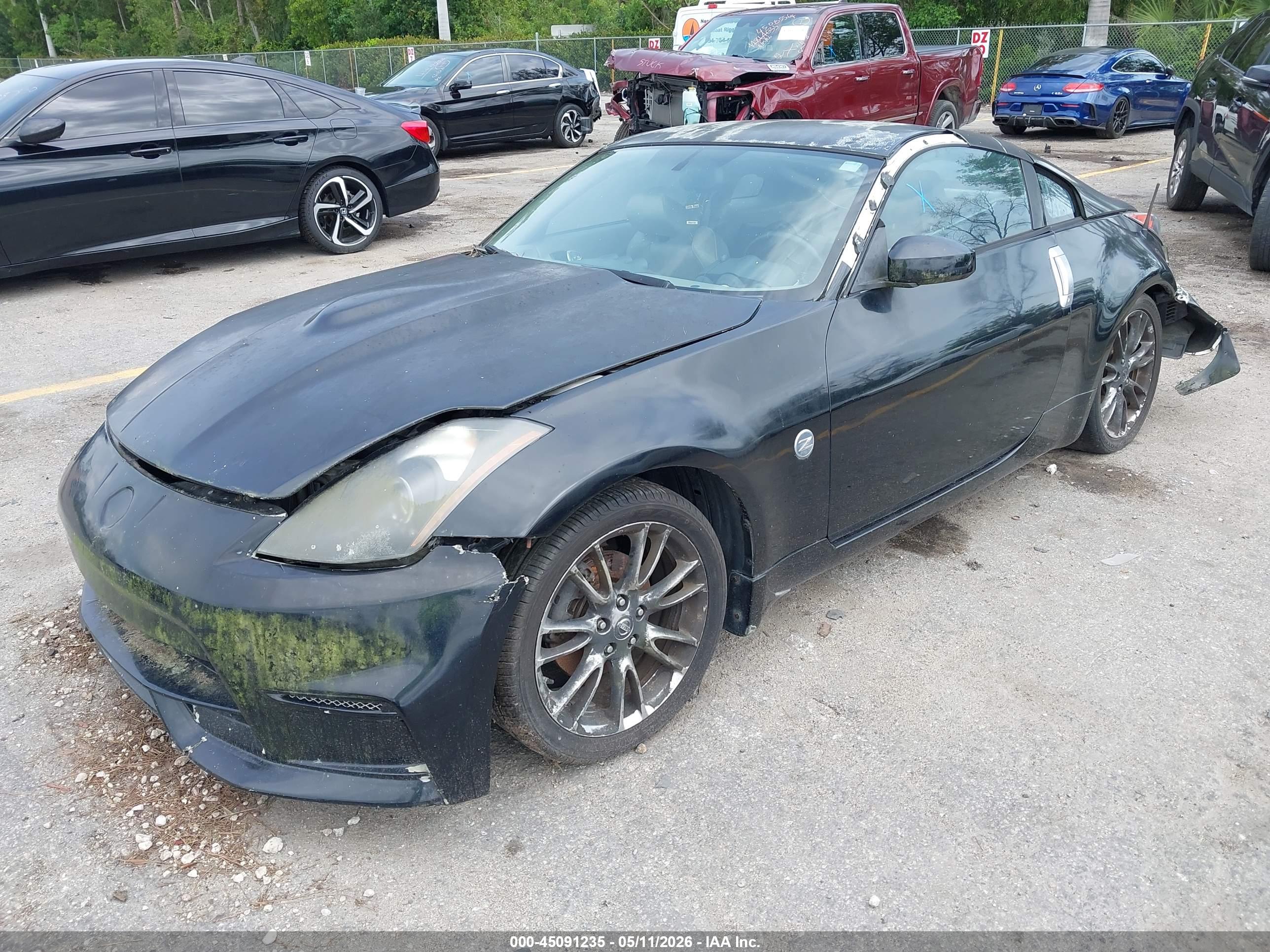 NISSAN 350Z image 2
