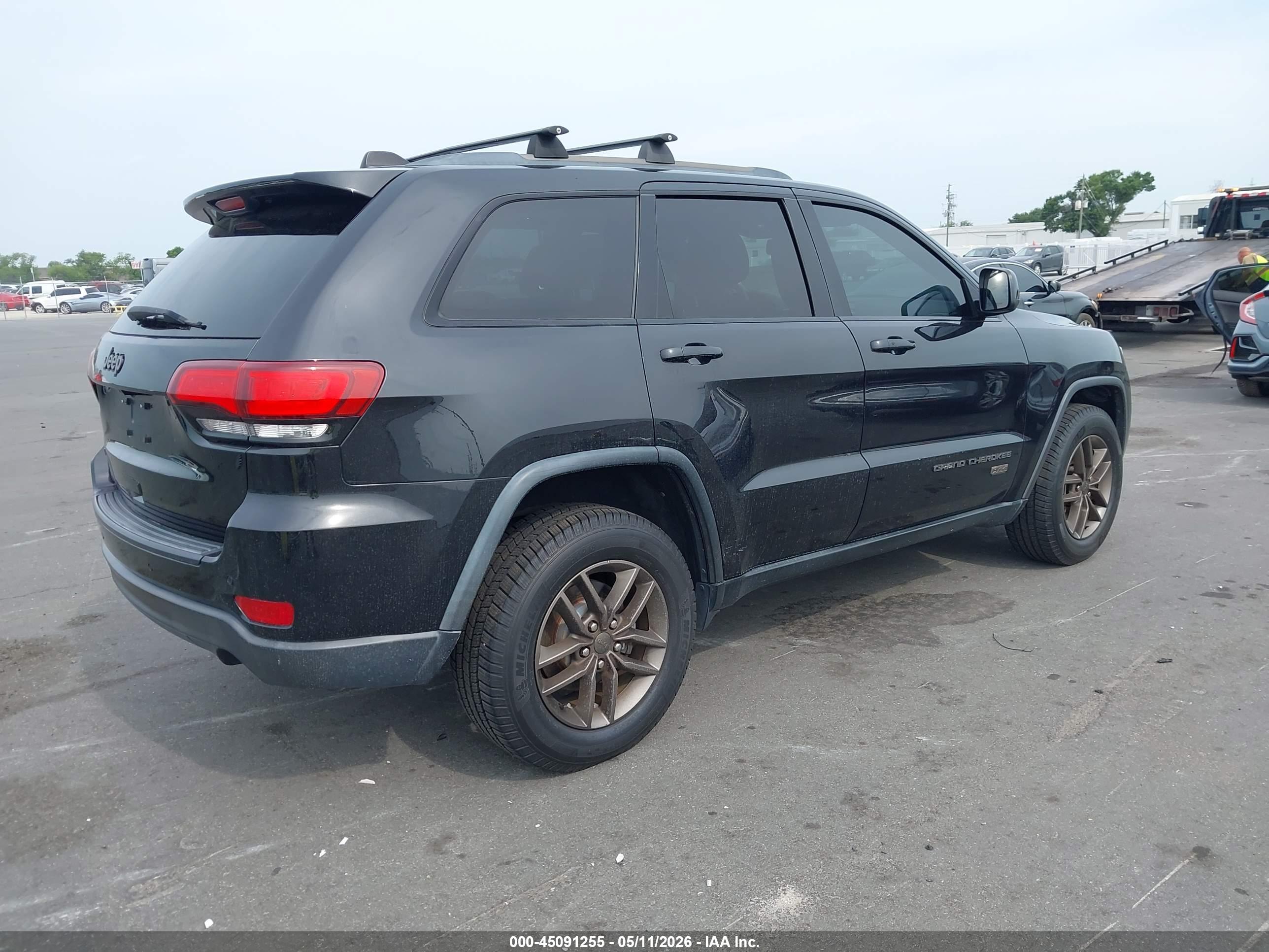 JEEP GRAND image 4