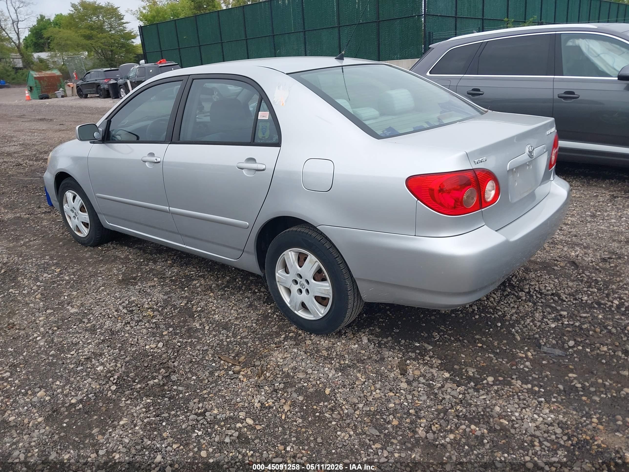 TOYOTA COROLLA image 3