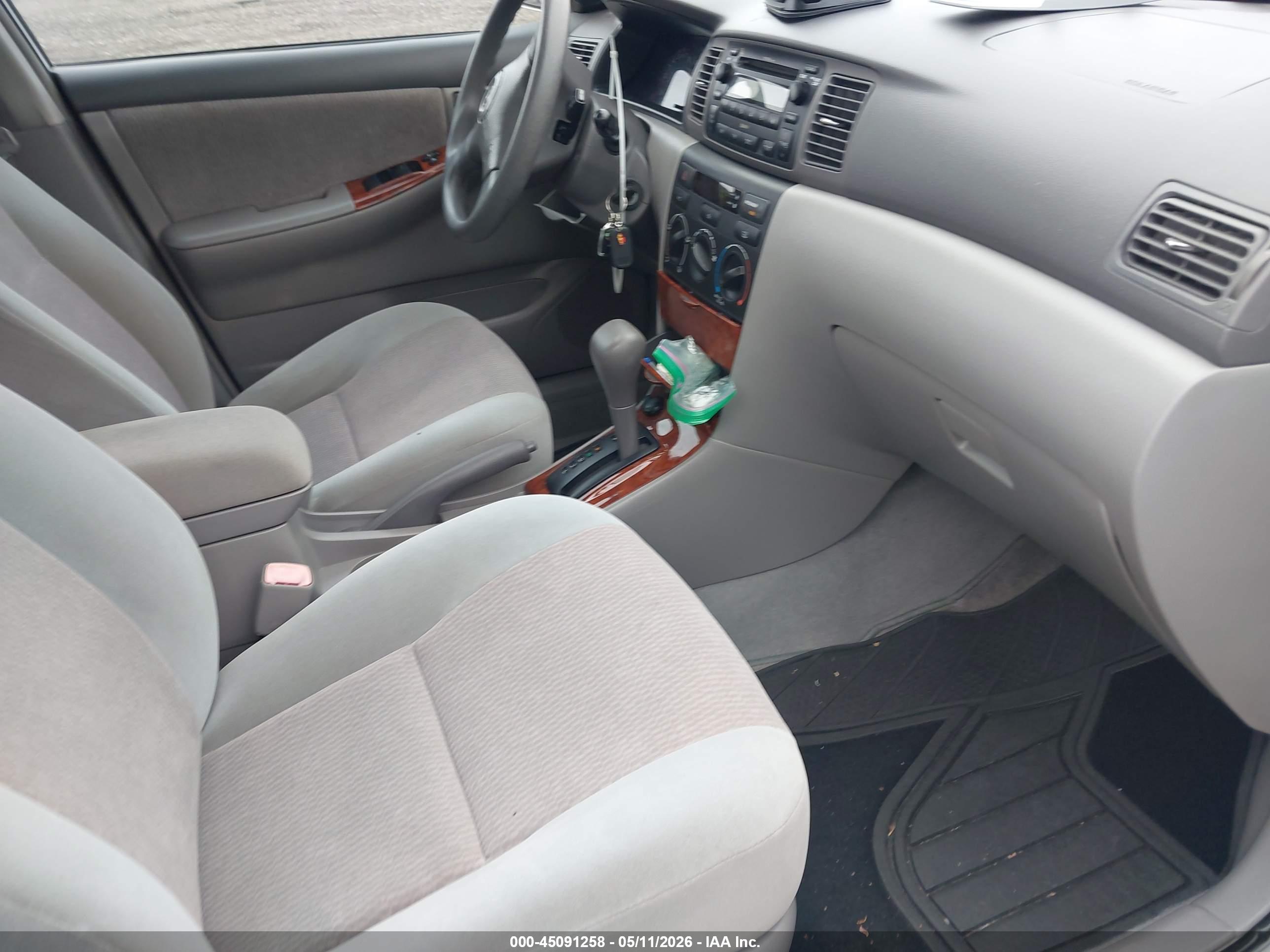 TOYOTA COROLLA image 5