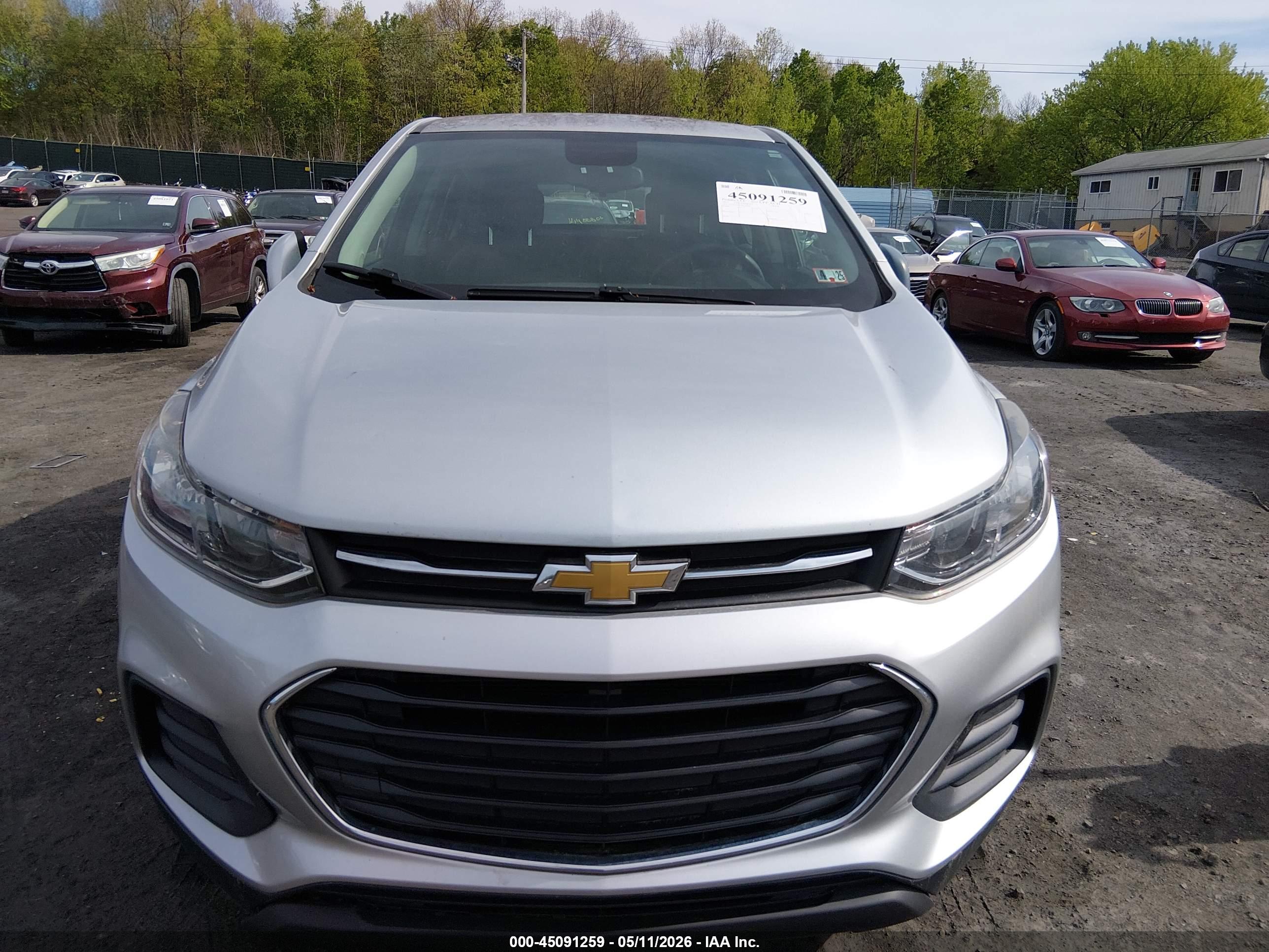 CHEVROLET TRAX image 6