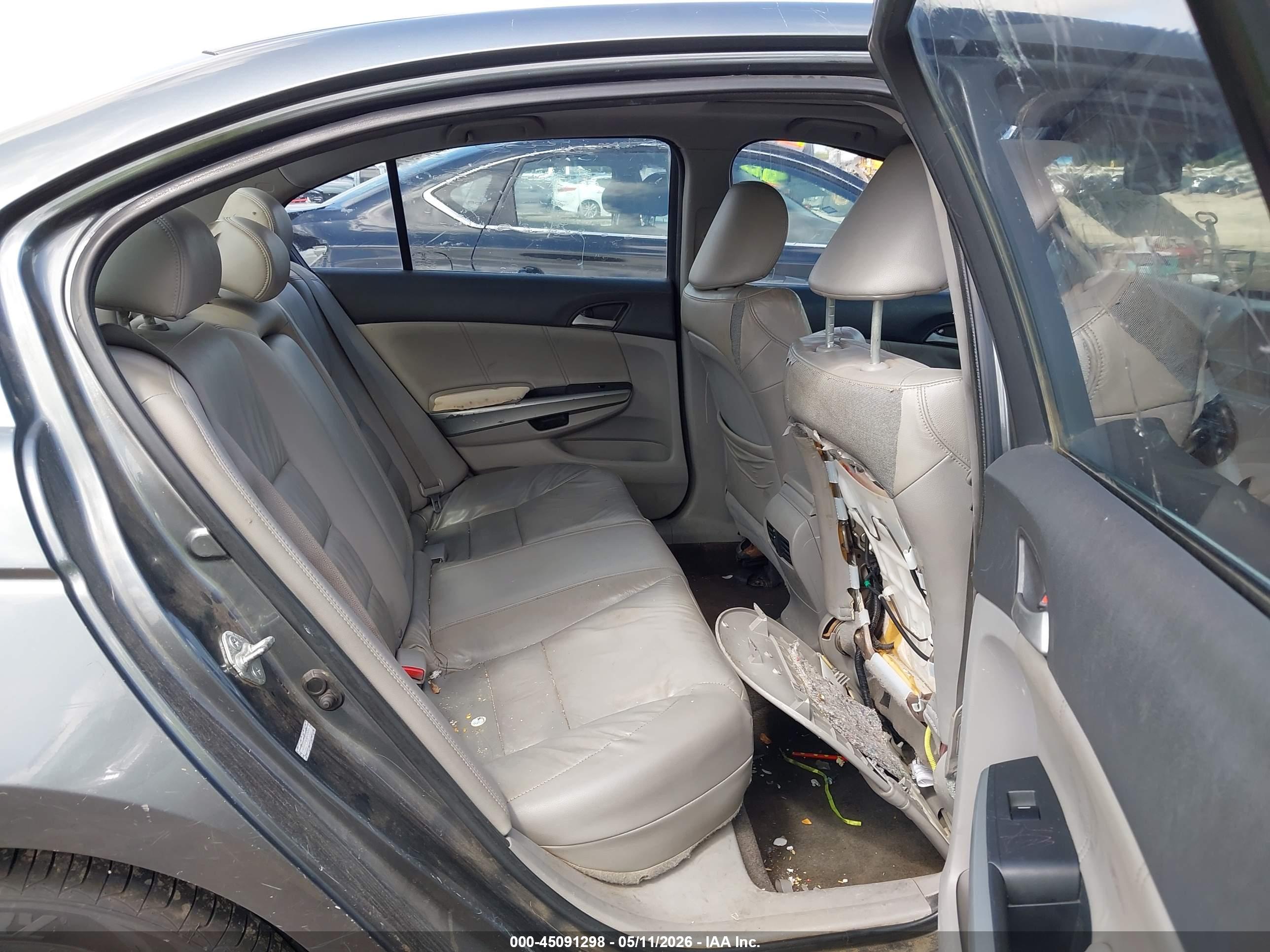 HONDA ACCORD image 8