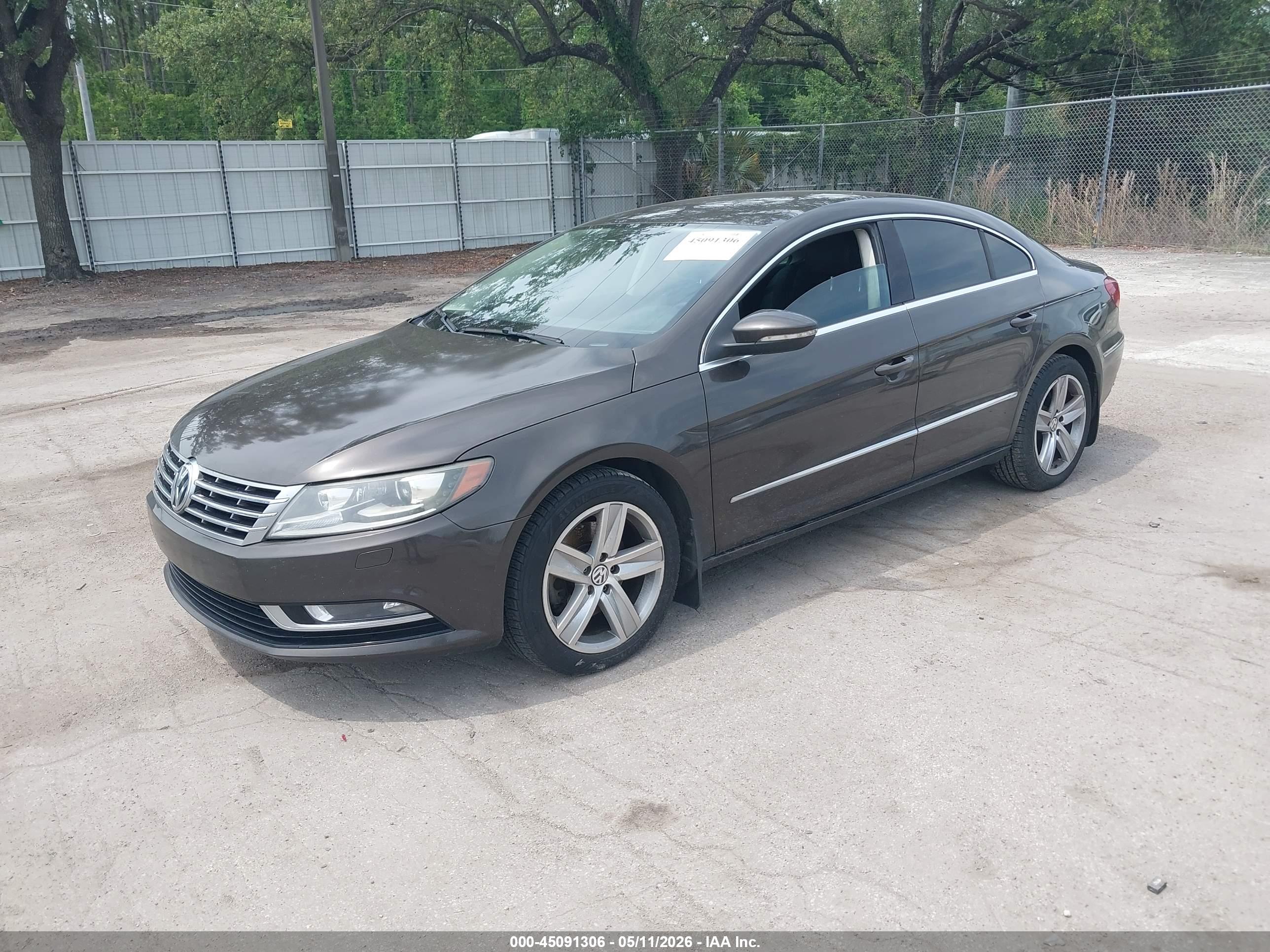 VOLKSWAGEN CC image 2