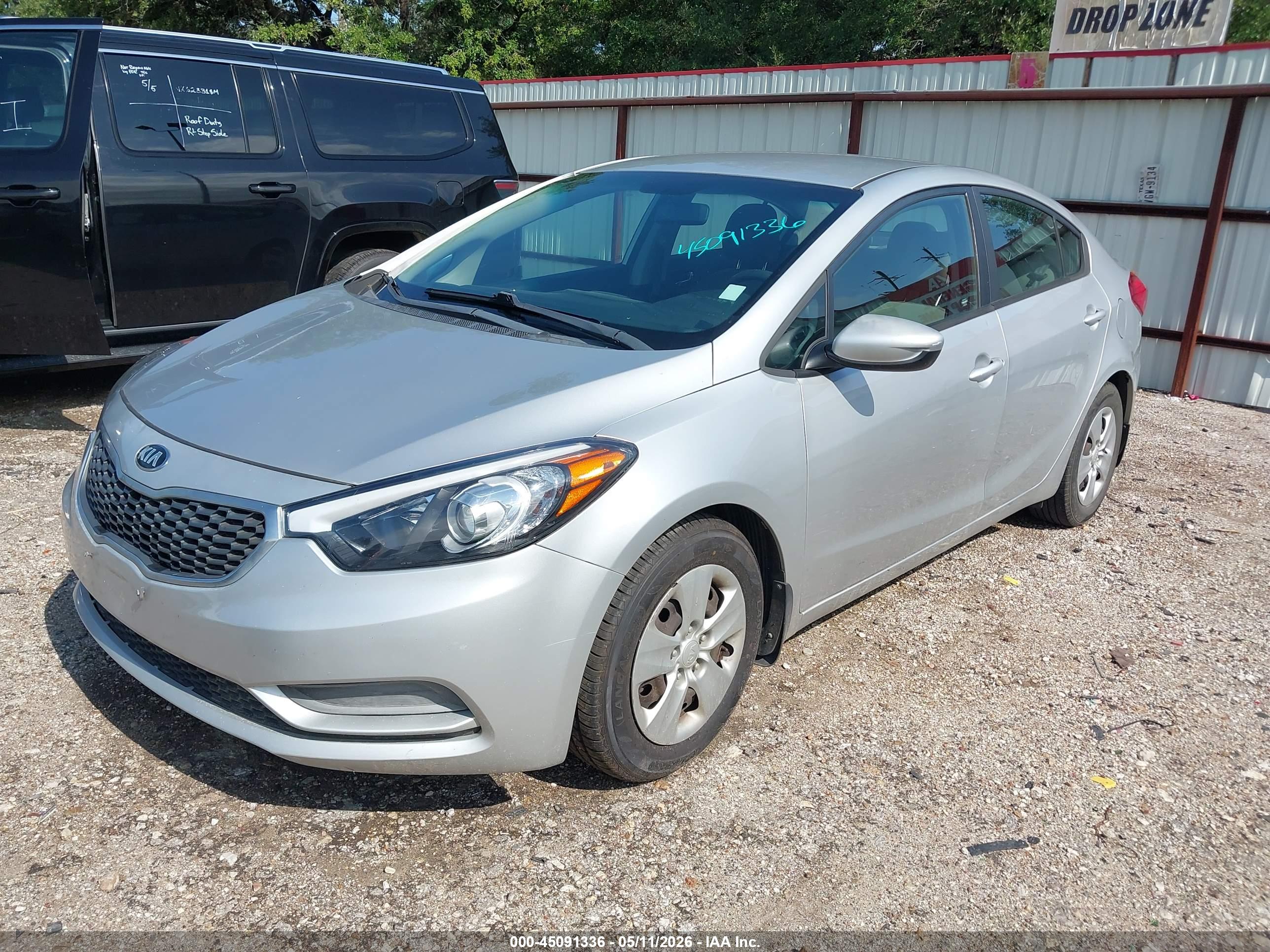 KIA FORTE image 2