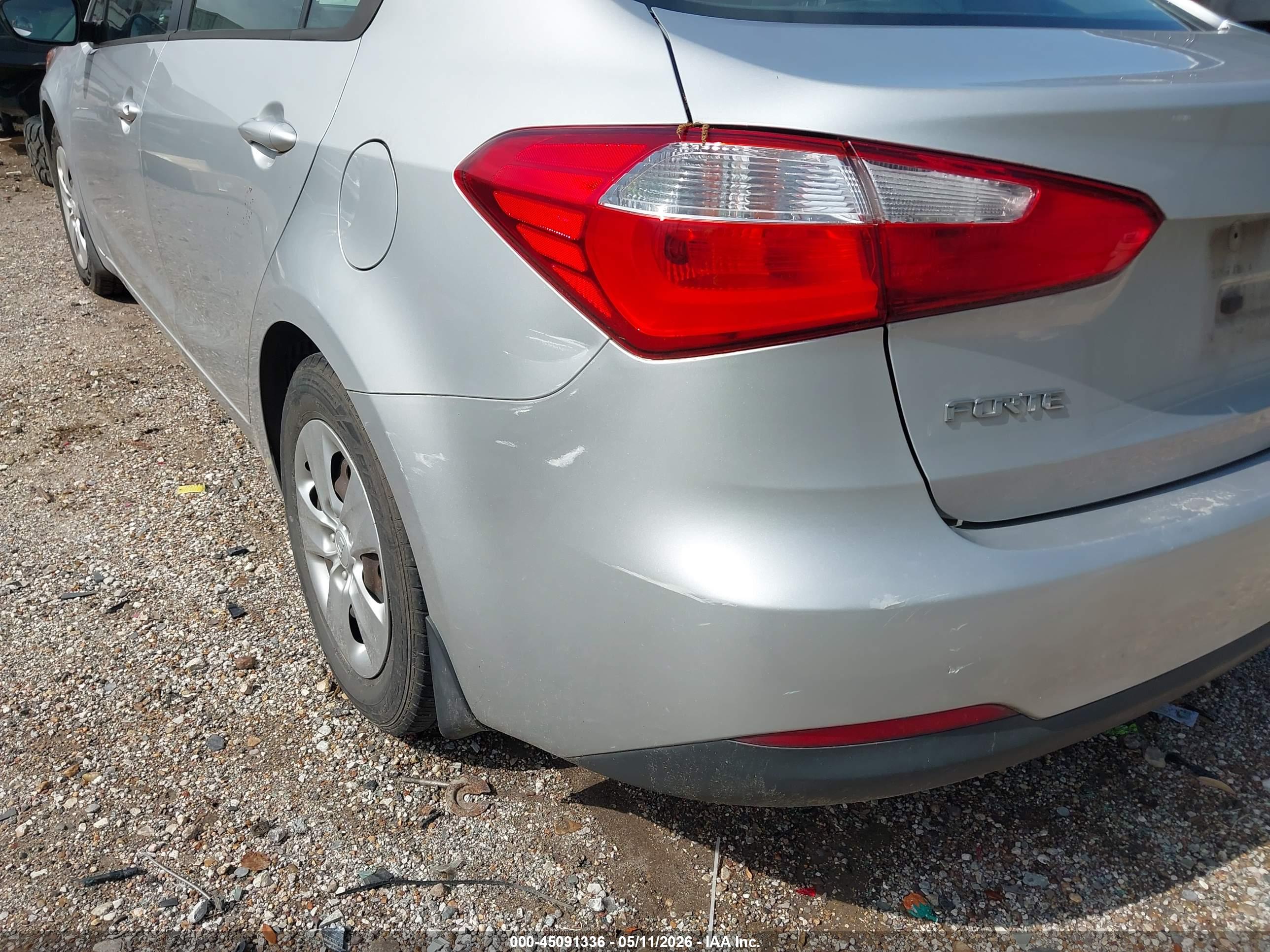 KIA FORTE image 6