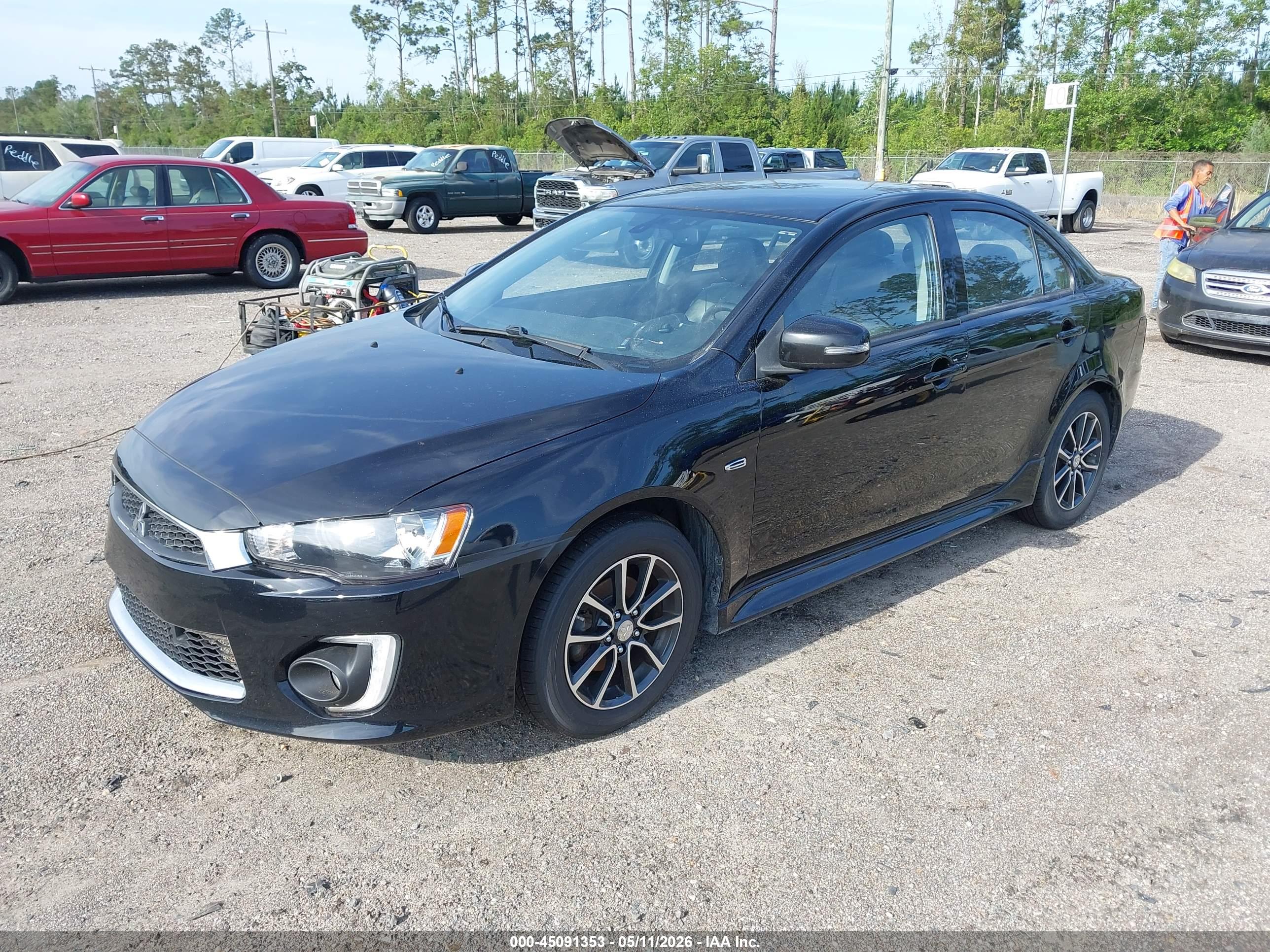 MITSUBISHI LANCER image 2