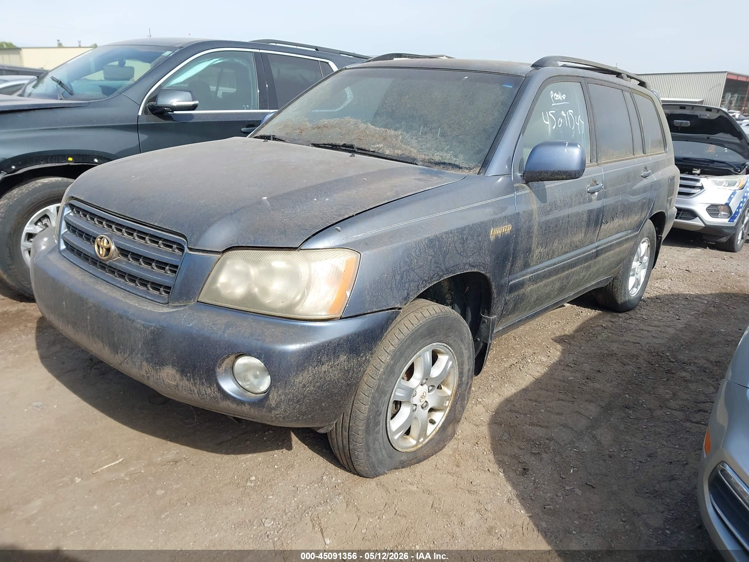 TOYOTA HIGHLANDER image 2
