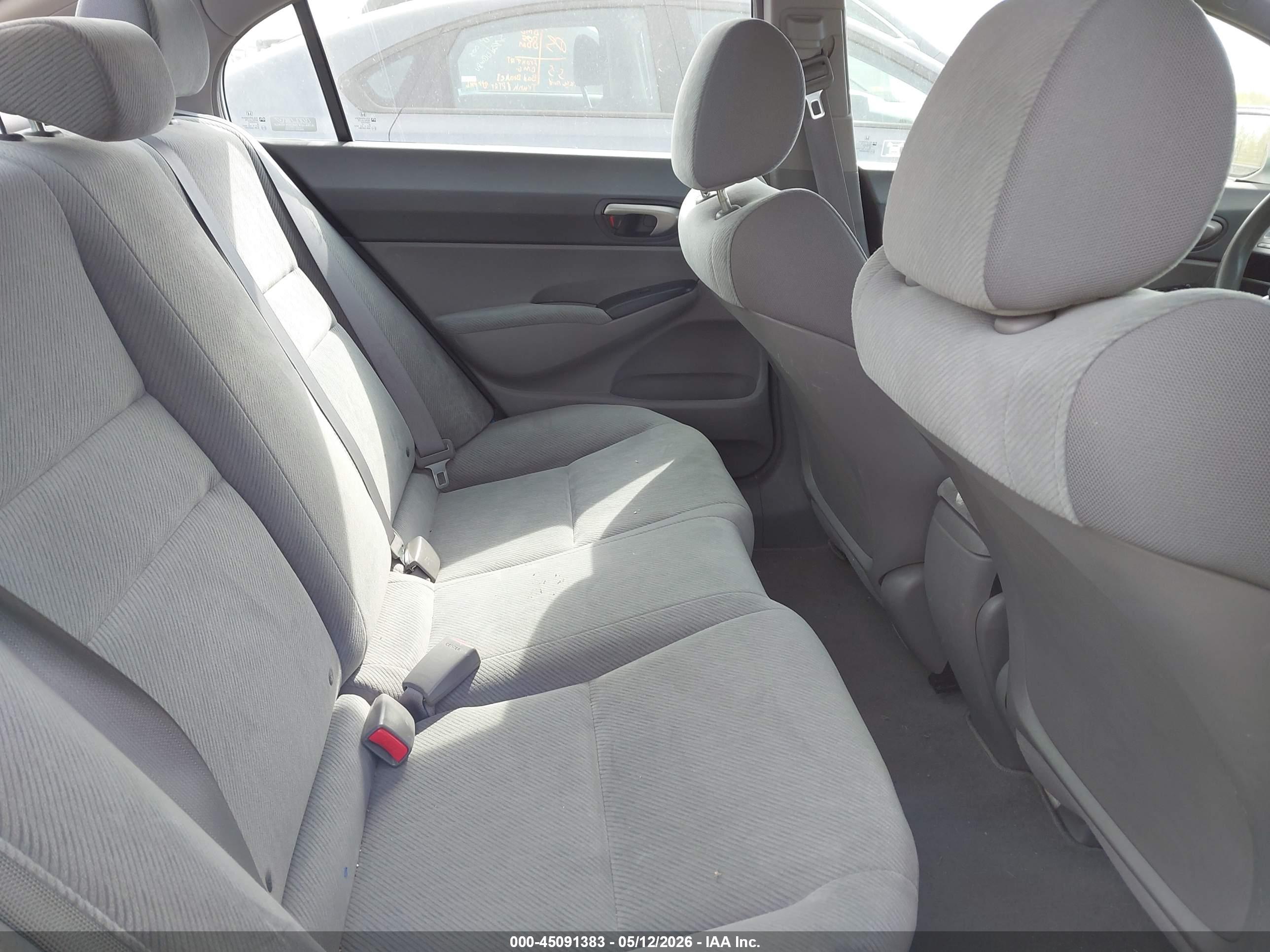HONDA CIVIC image 8