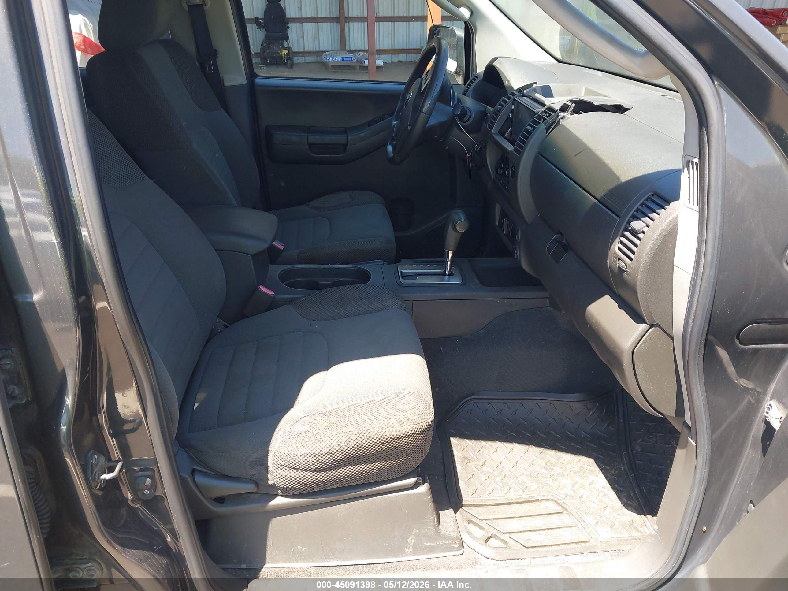 NISSAN XTERRA image 5