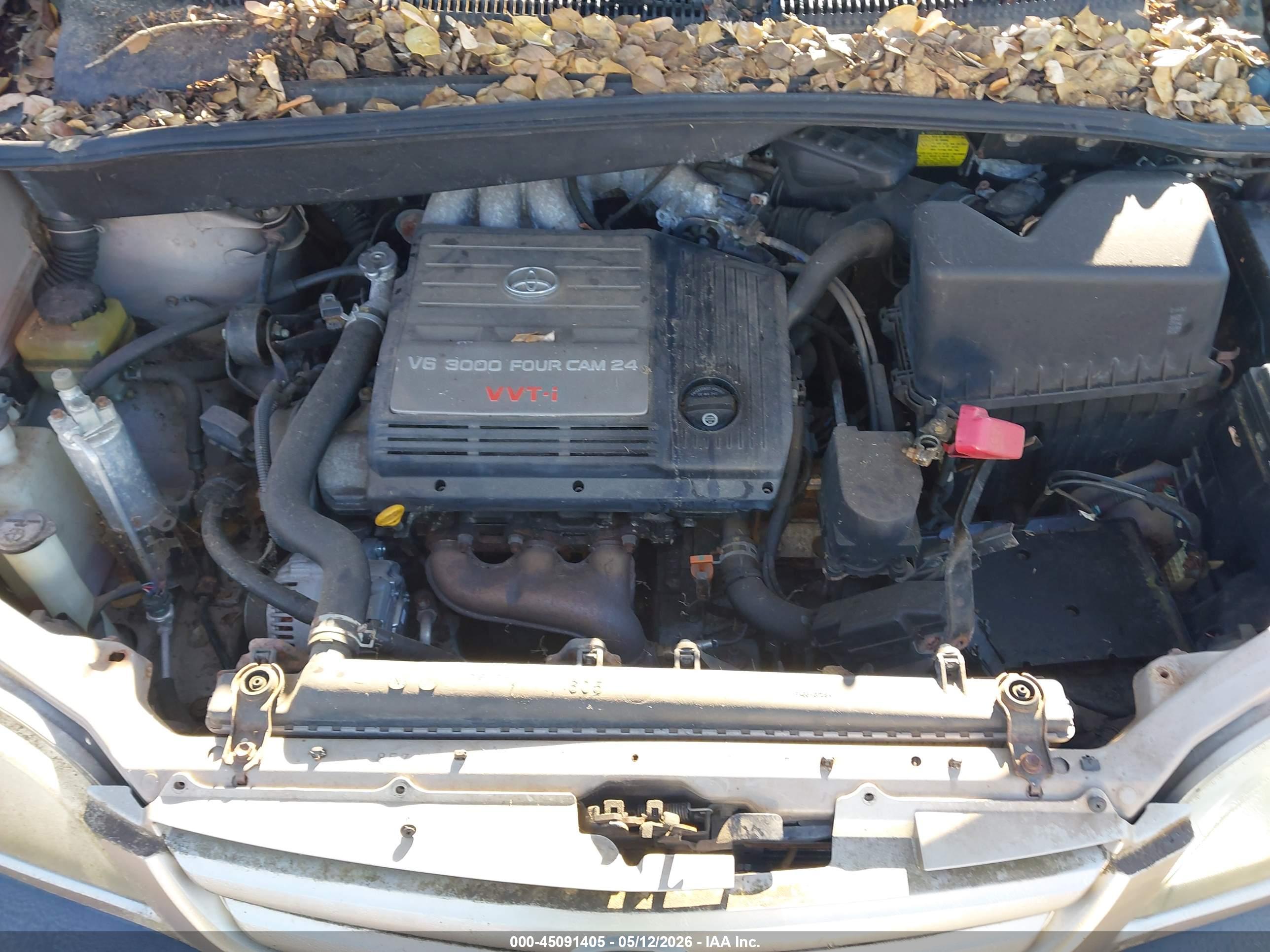 TOYOTA SIENNA image 10