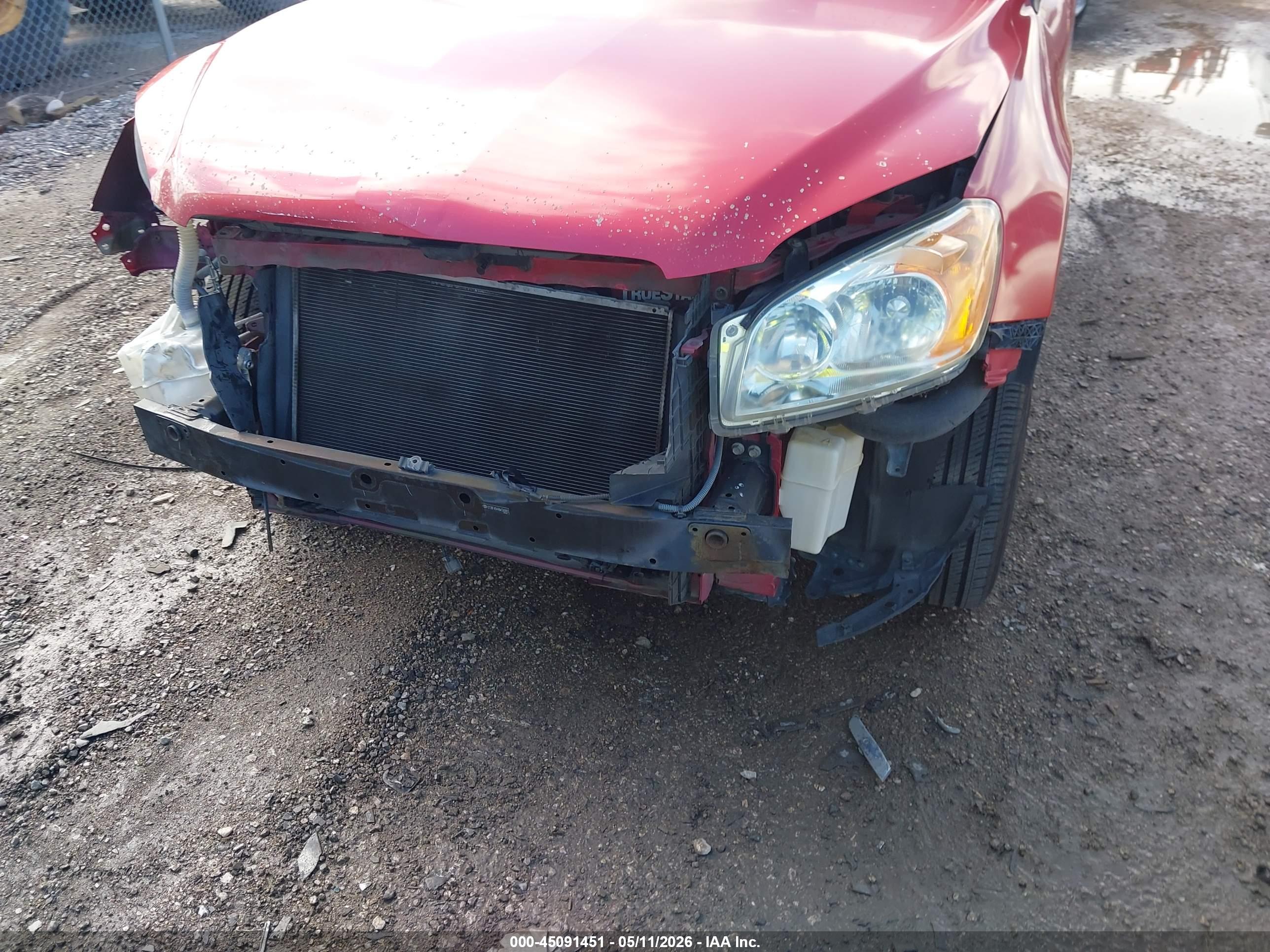 TOYOTA RAV4 image 6