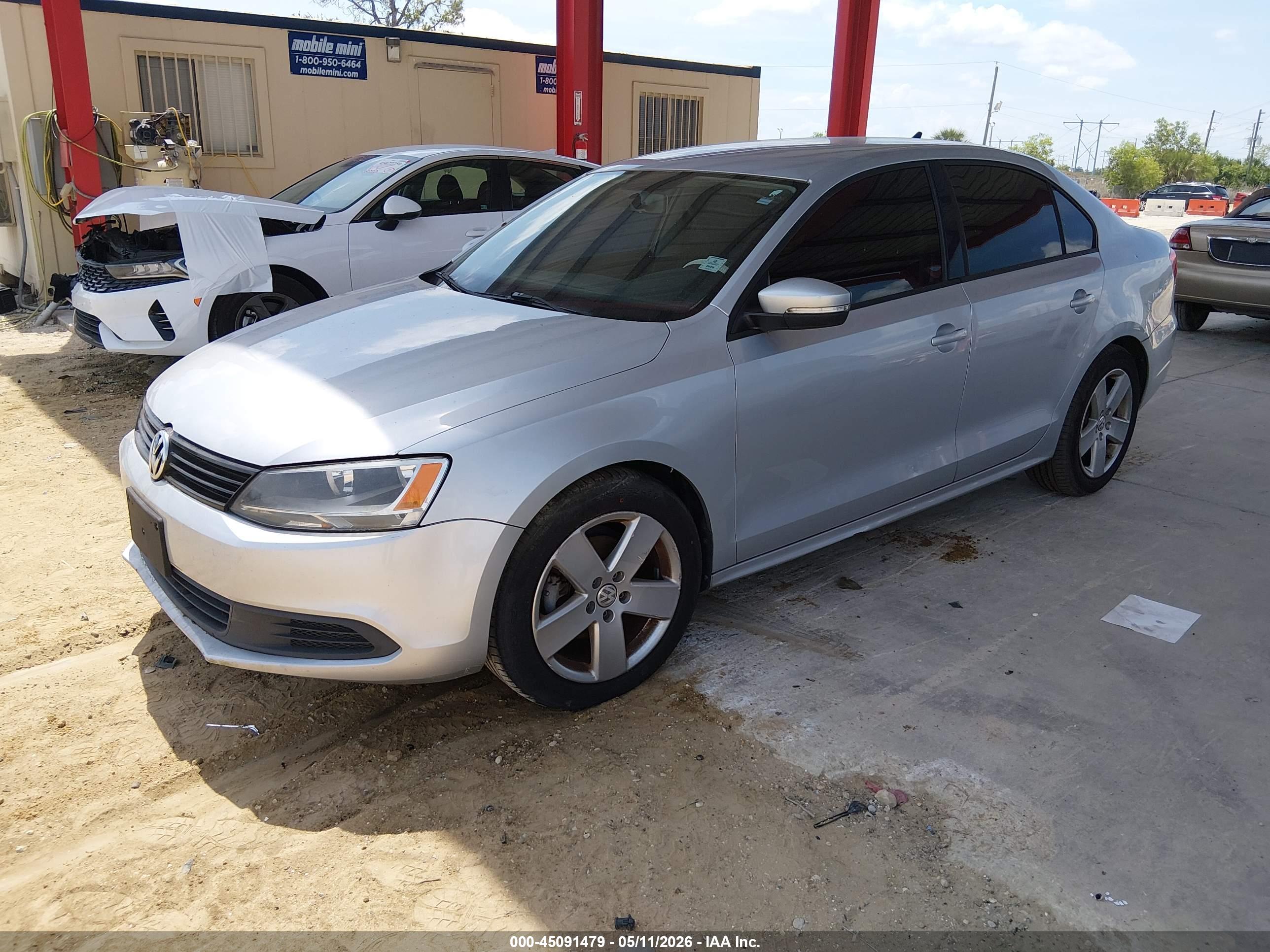 VOLKSWAGEN JETTA image 2