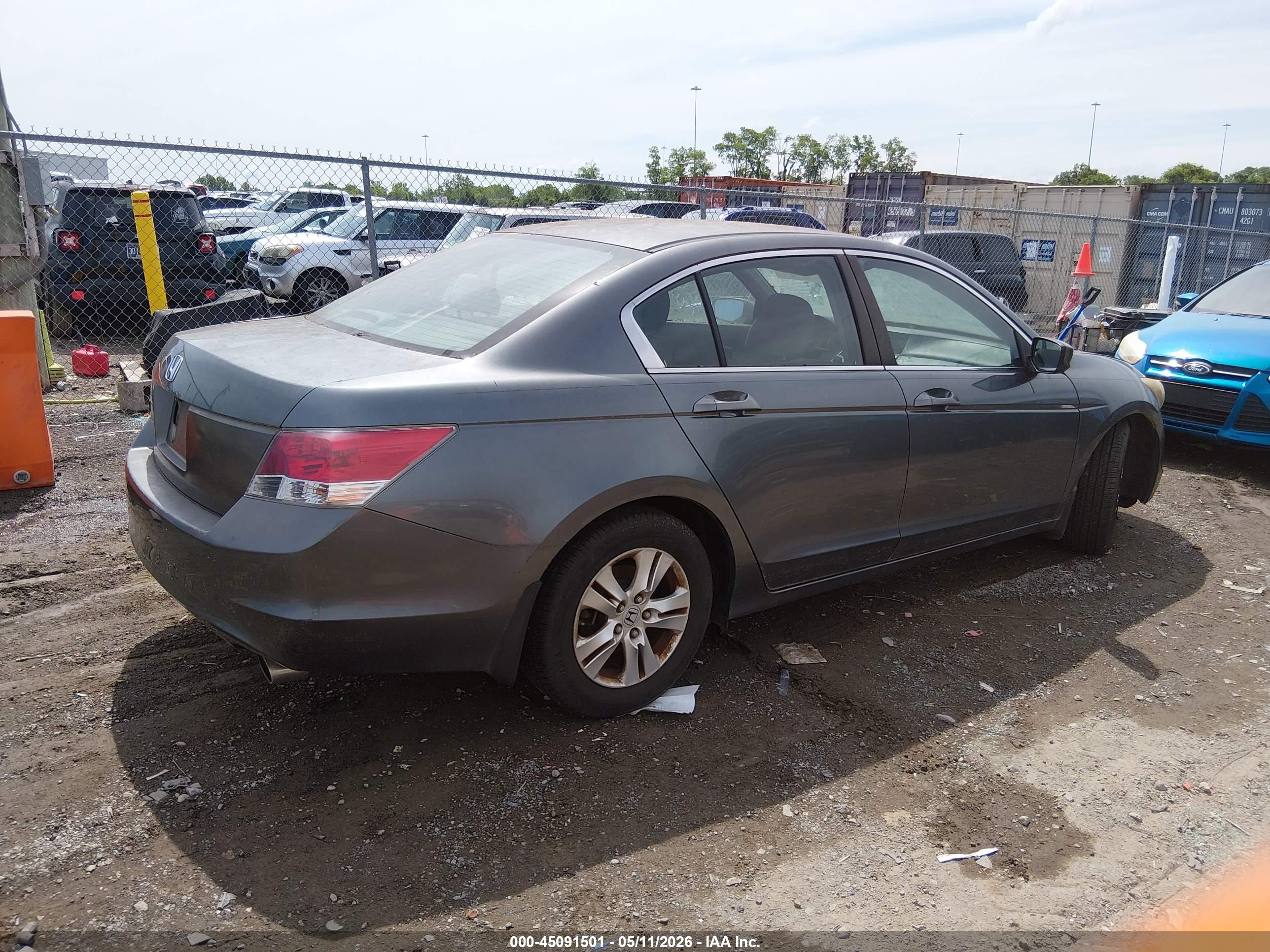 HONDA ACCORD image 4