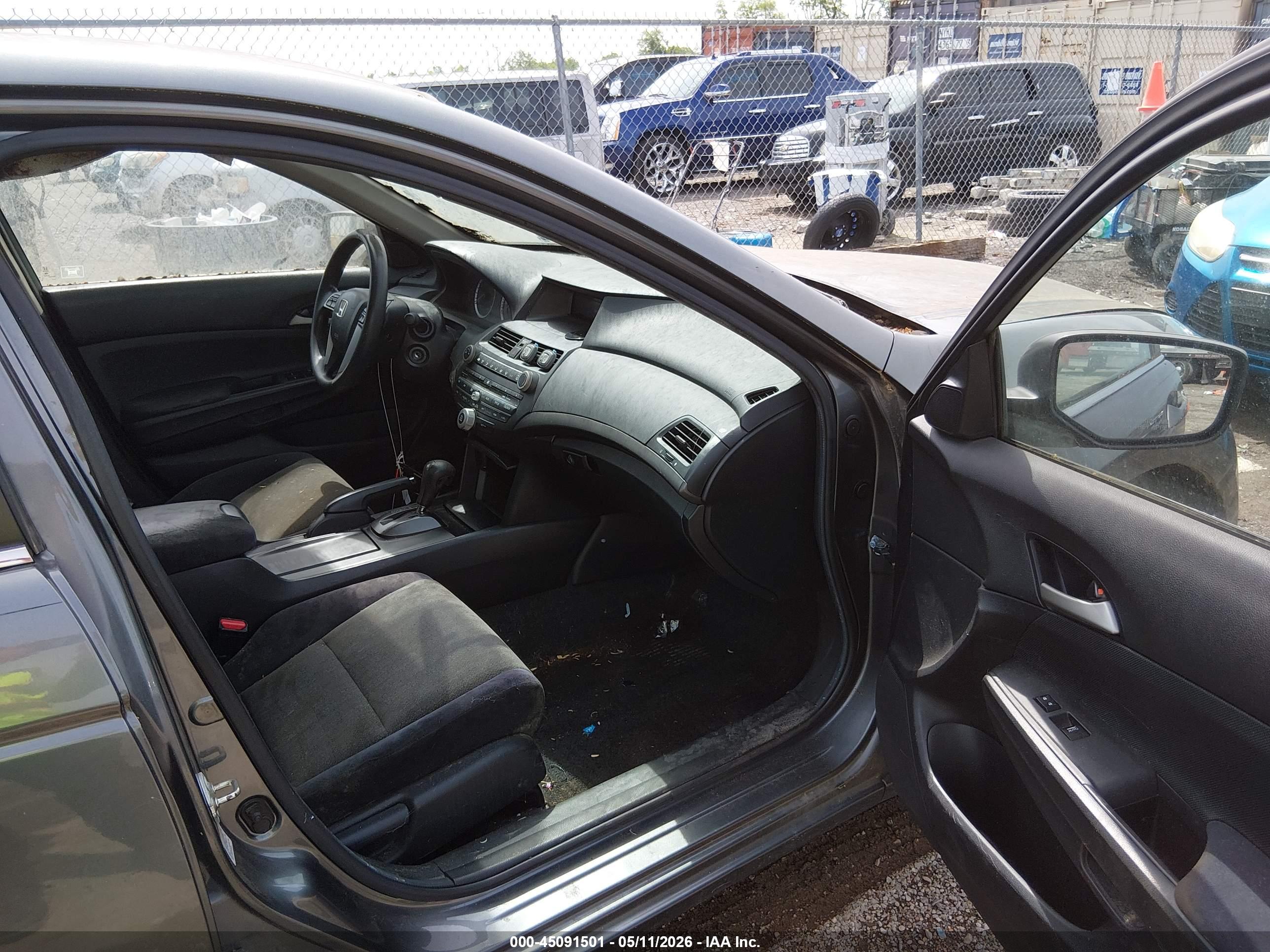 HONDA ACCORD image 5