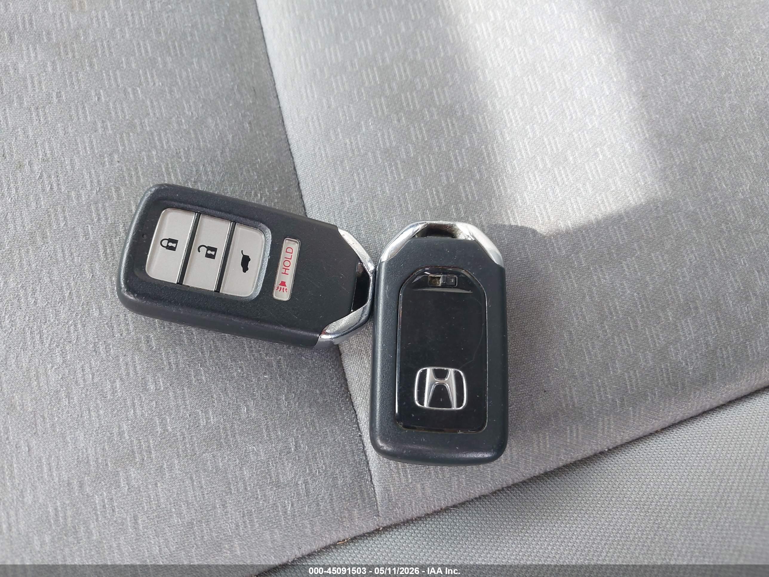 HONDA CR-V image 11