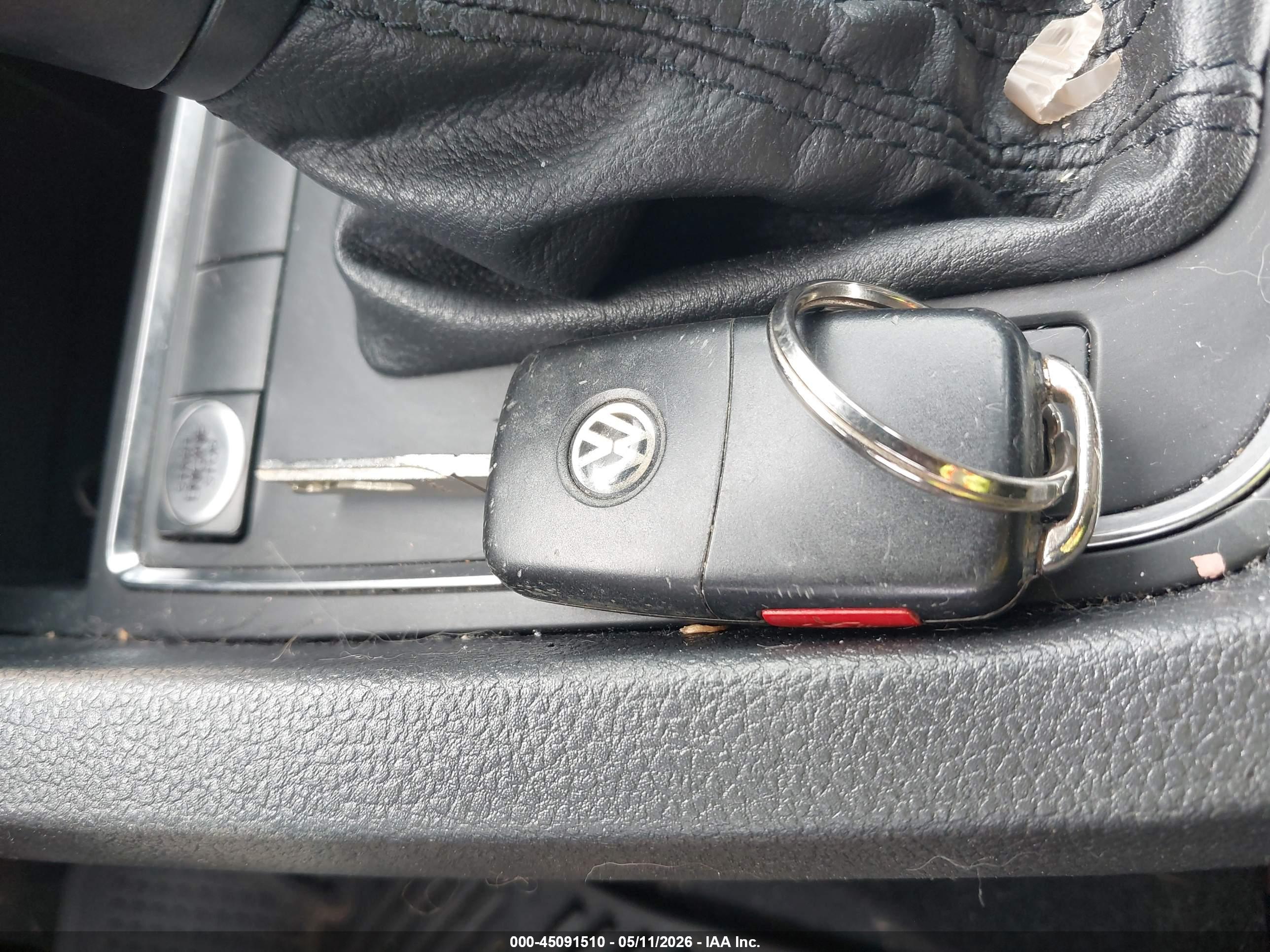VOLKSWAGEN JETTA image 11
