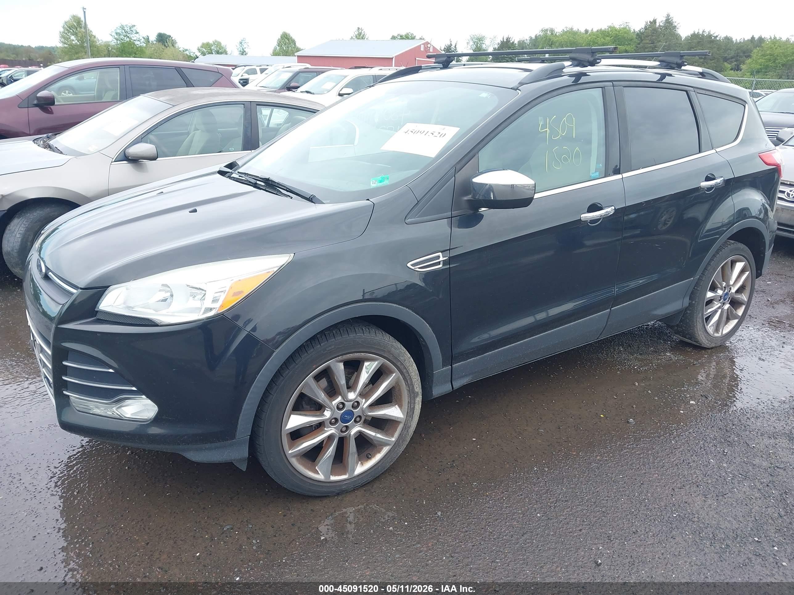 FORD ESCAPE image 2