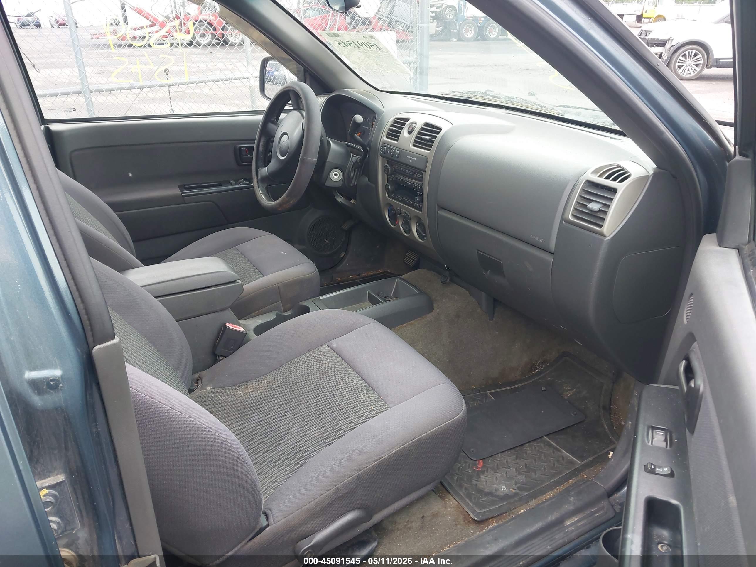 CHEVROLET COLORADO image 5