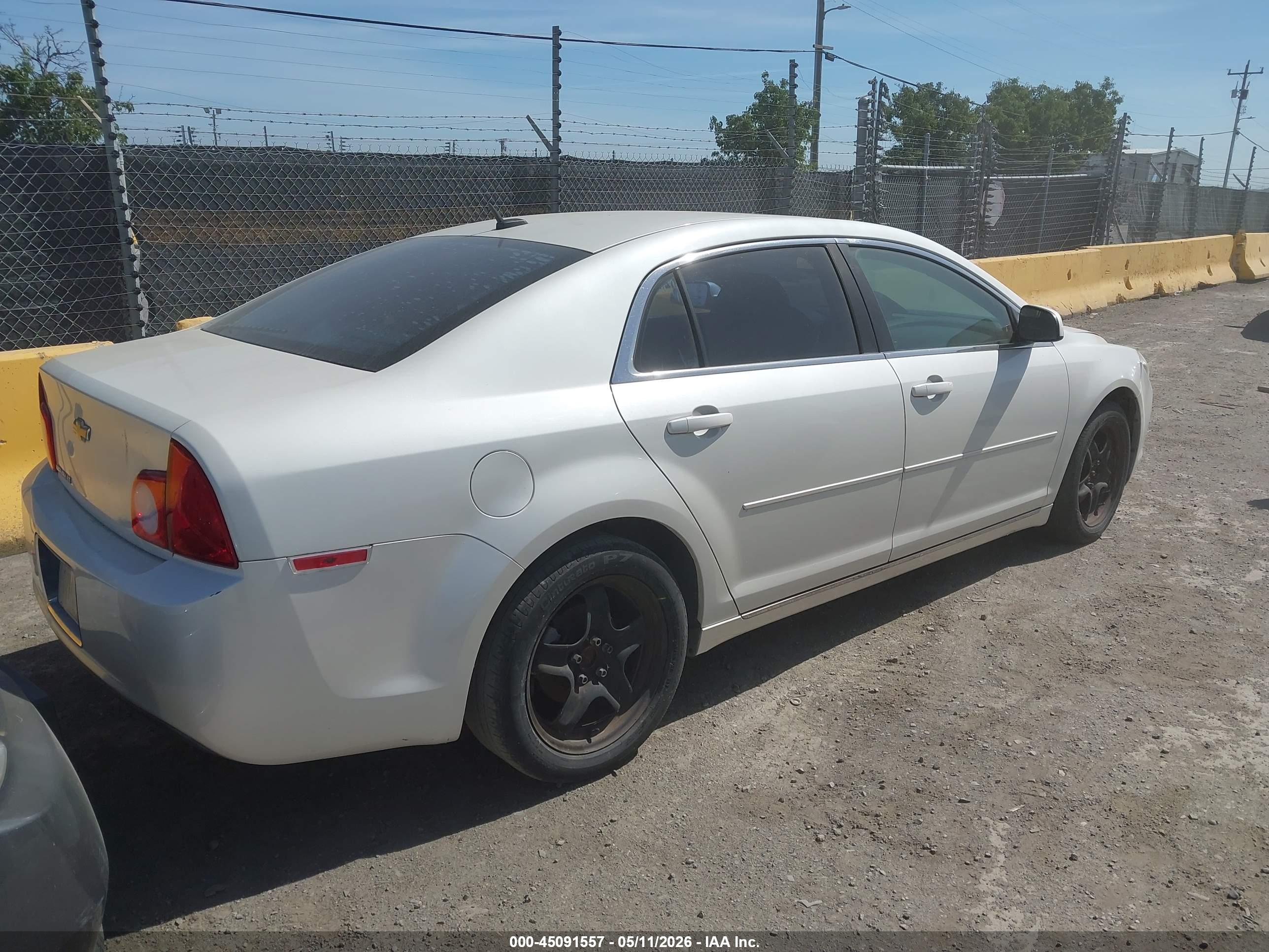 CHEVROLET MALIBU image 4