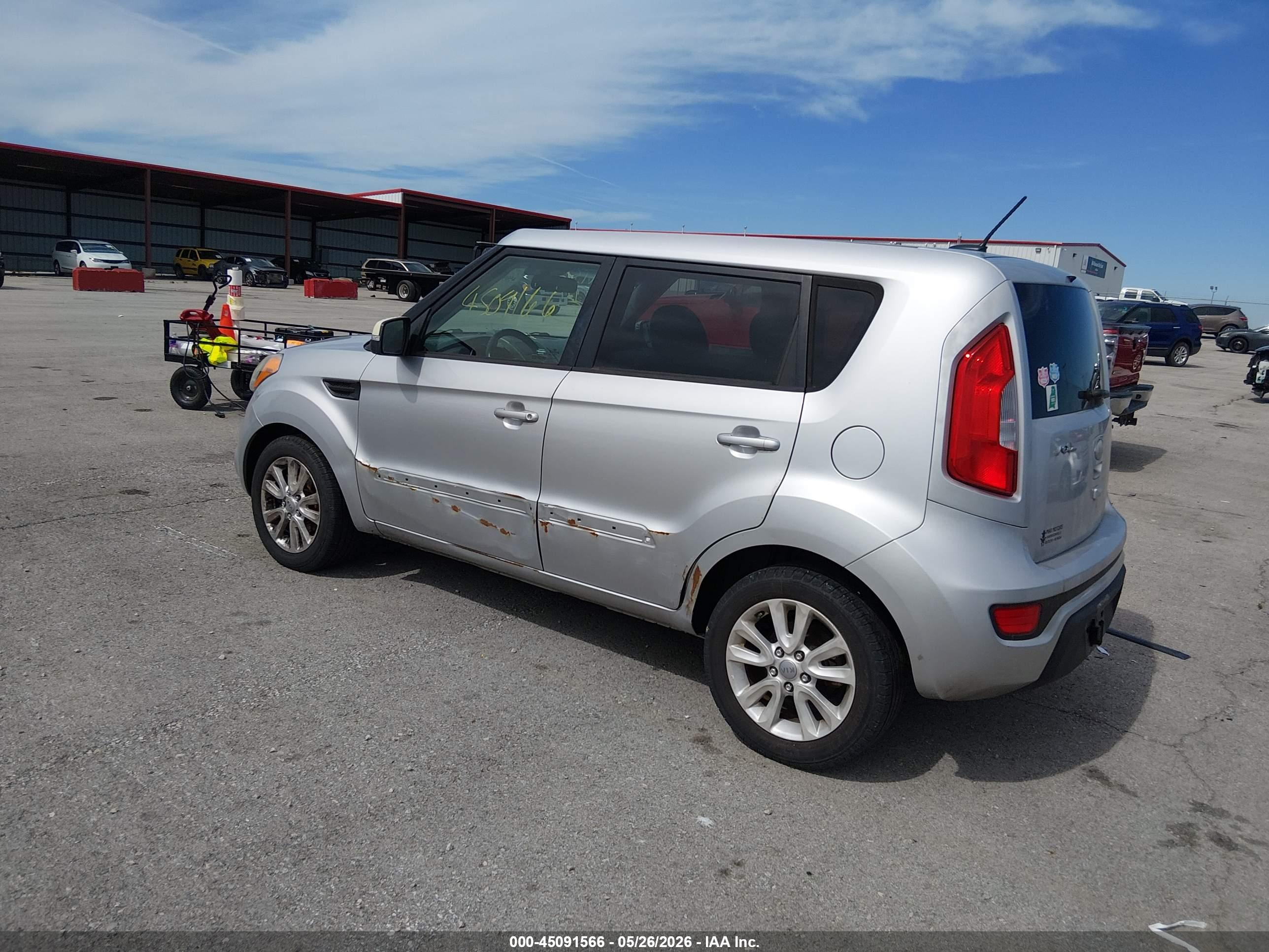 KIA SOUL image 3