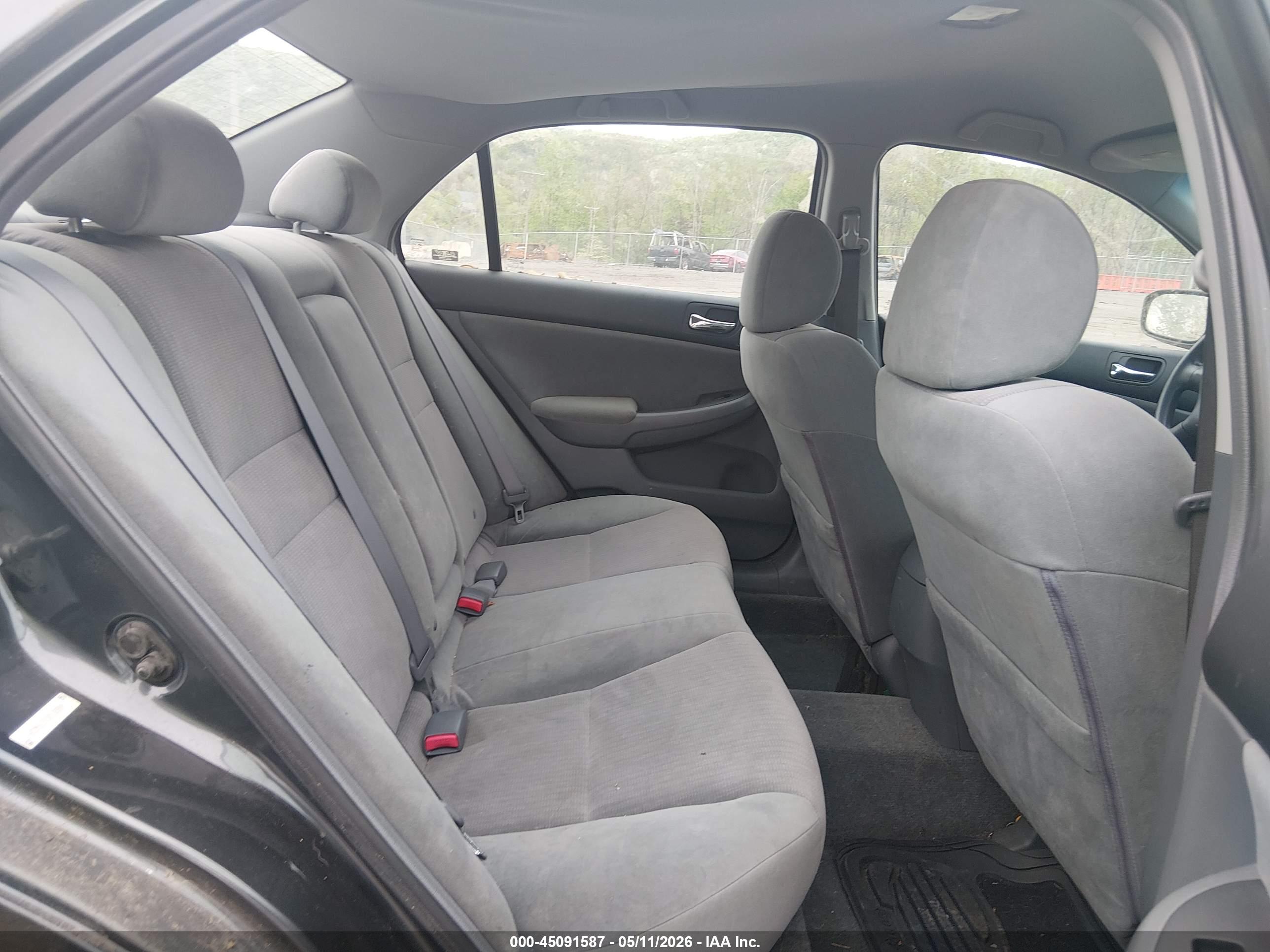 HONDA ACCORD image 8